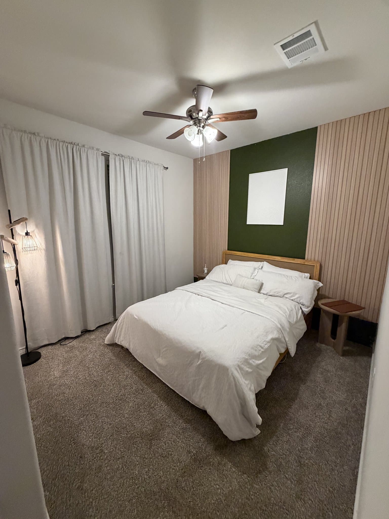 Princeton House: 901 Goldenrod Ln