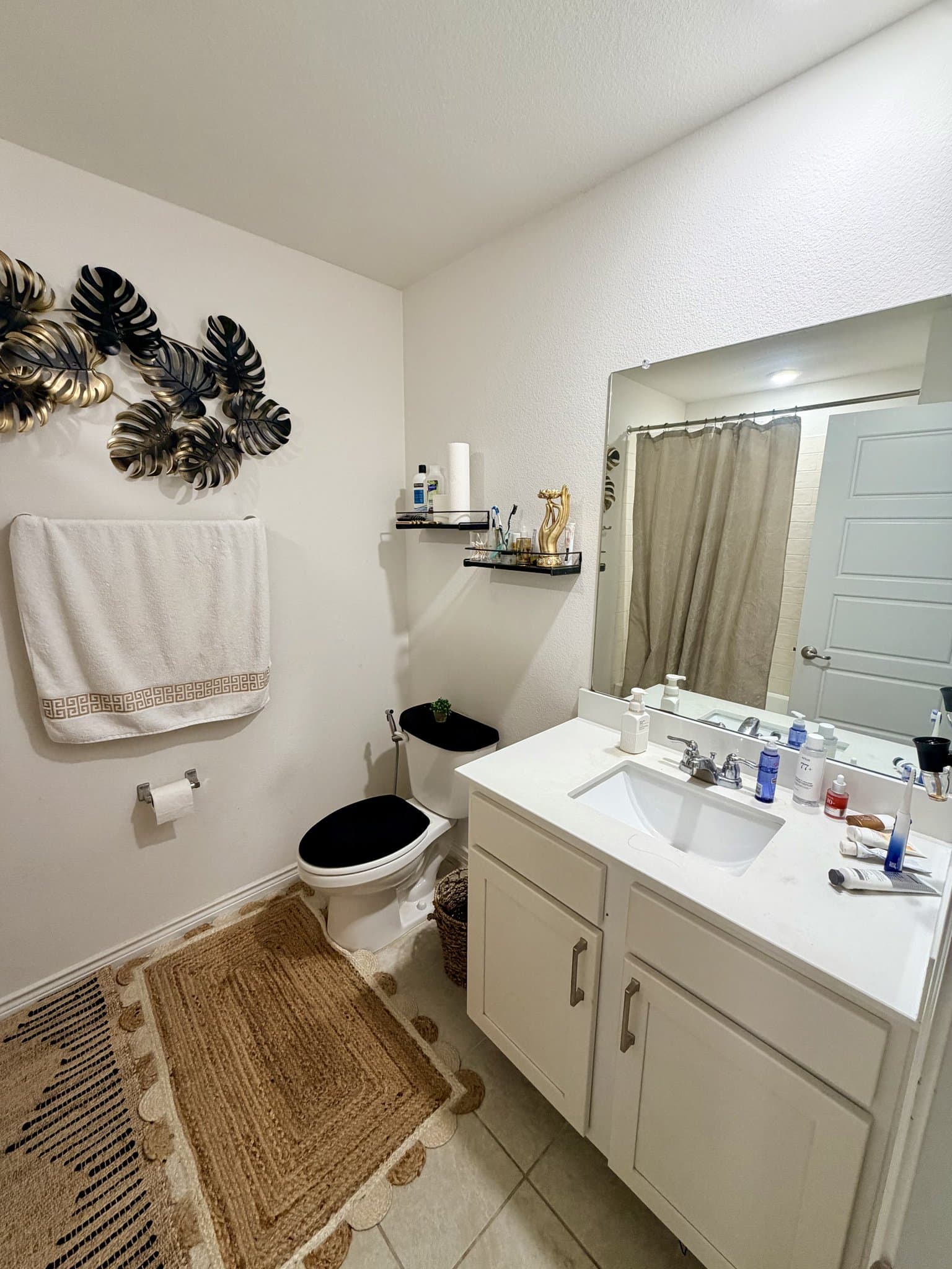Princeton House: 901 Goldenrod Ln