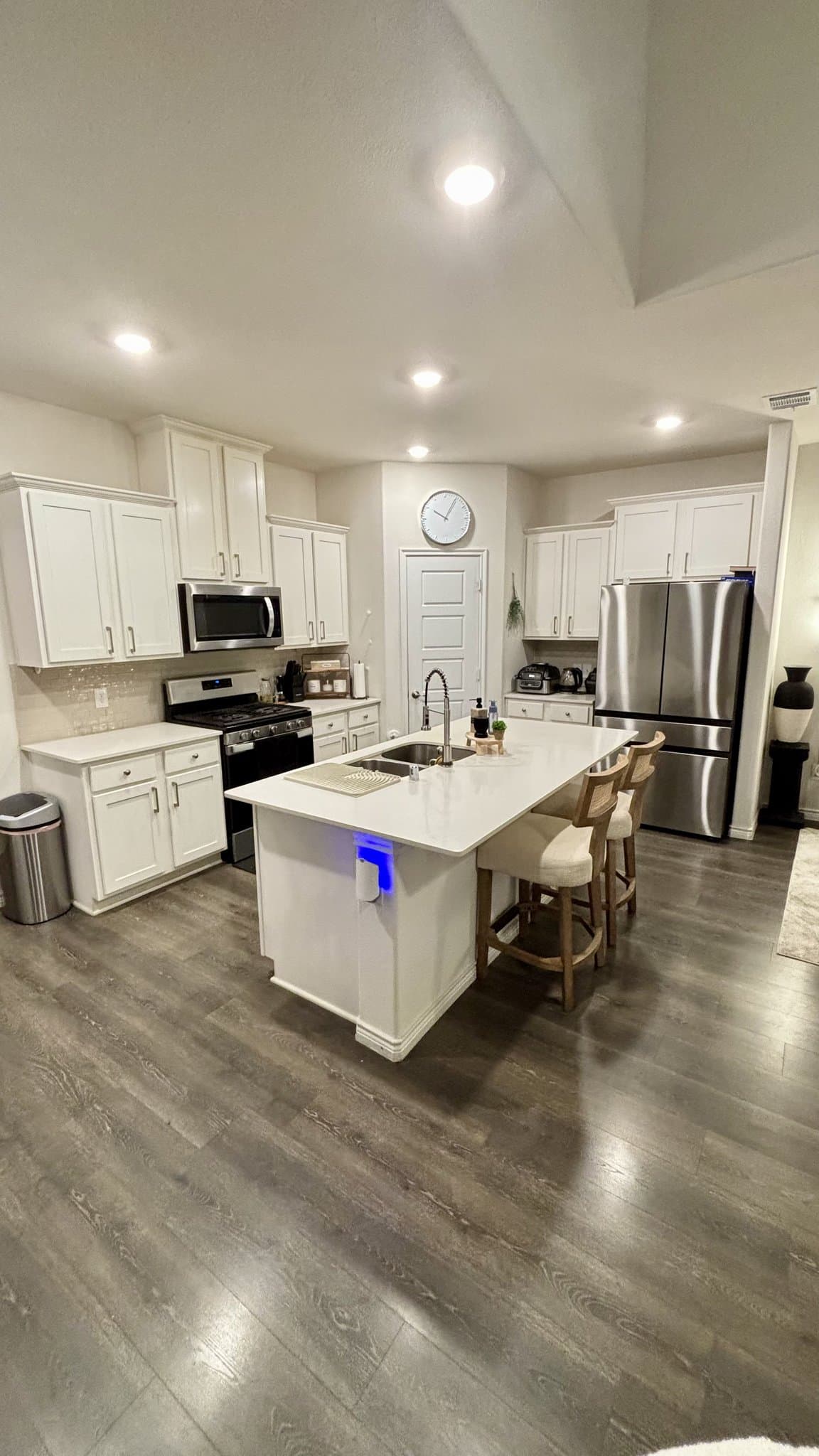Princeton House: 901 Goldenrod Ln