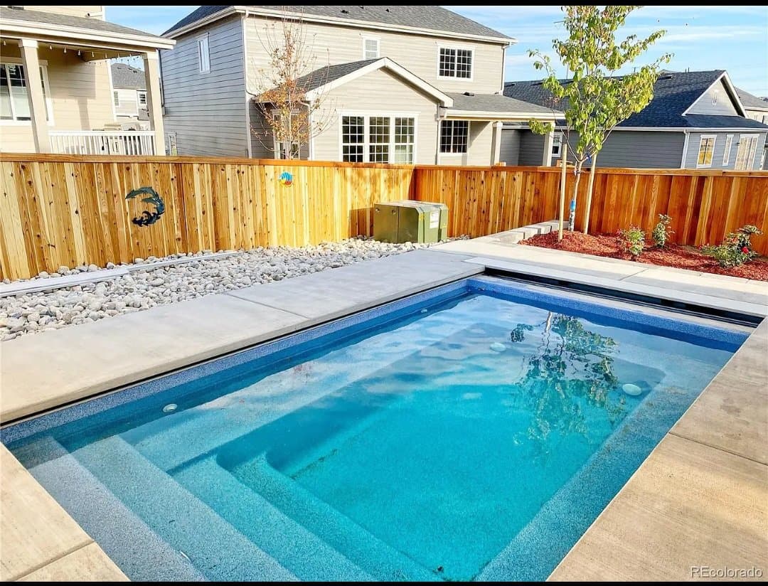 Aurora House: 5784 S Fultondale Ct