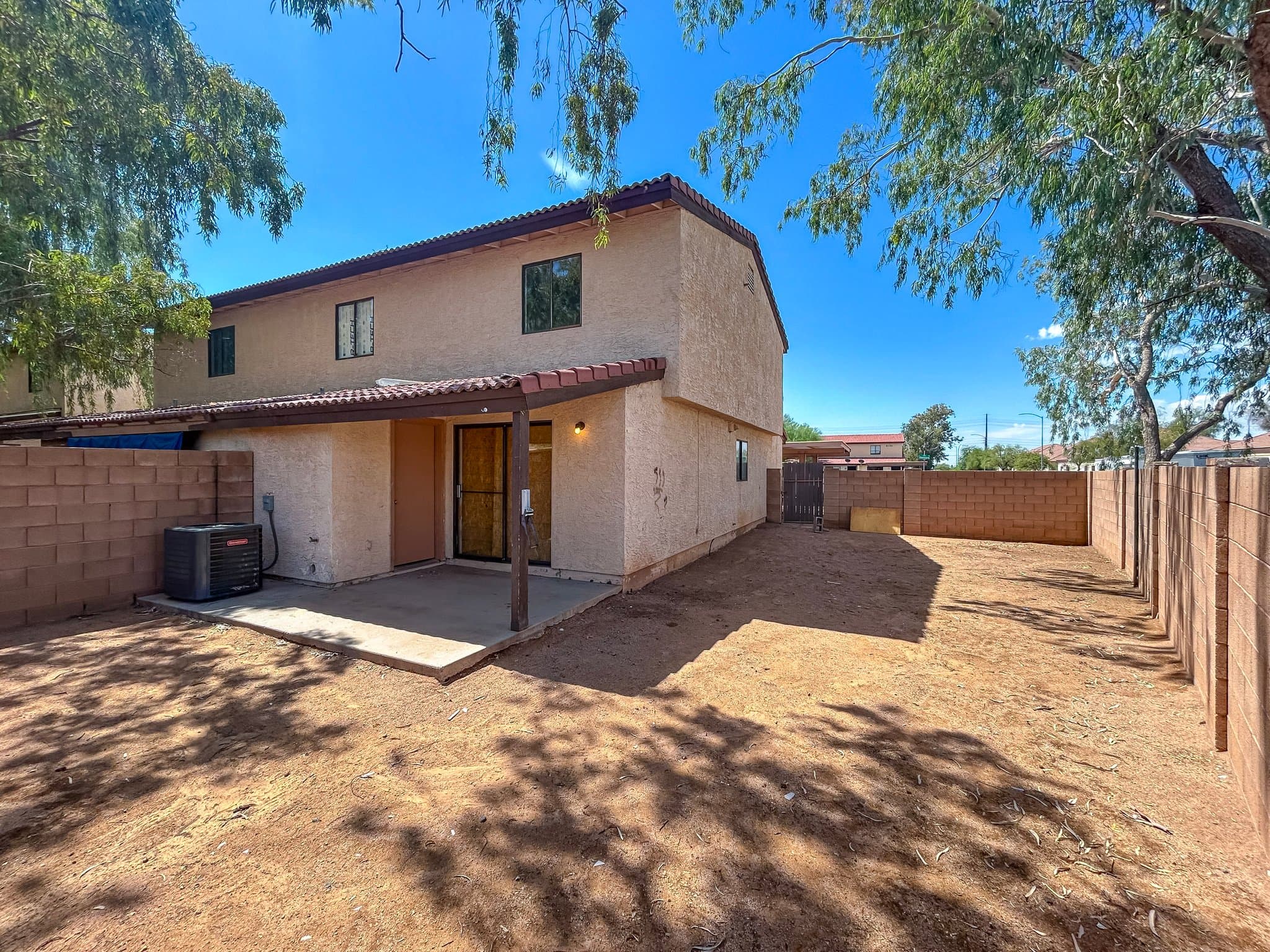 Mesa Multiplex: 6134 E Glencove