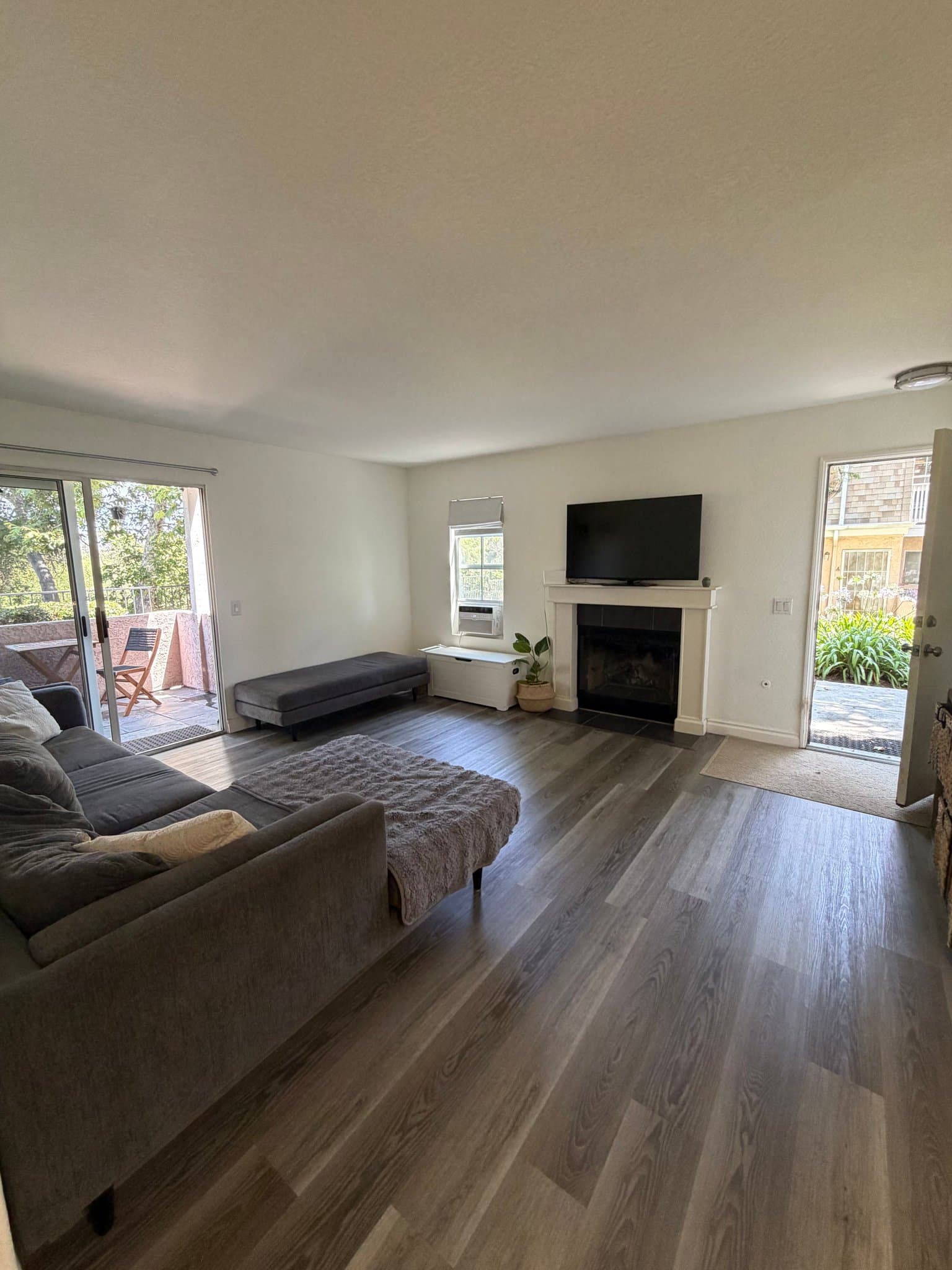 Oceanside Condo: 5070 Via Manos Unit B, Oceanside 92057, CA