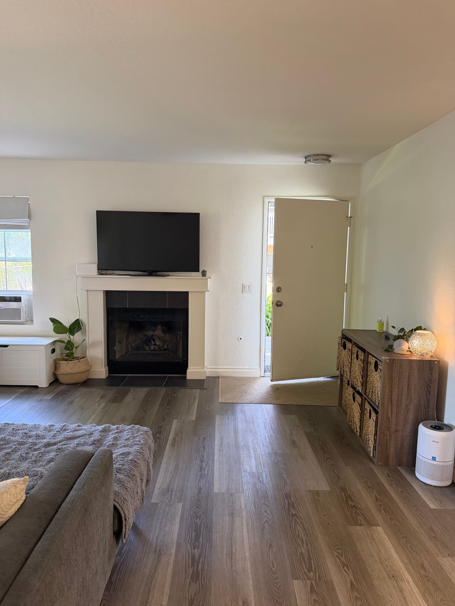 Oceanside Condo: 5070 Via Manos Unit B, Oceanside 92057, CA