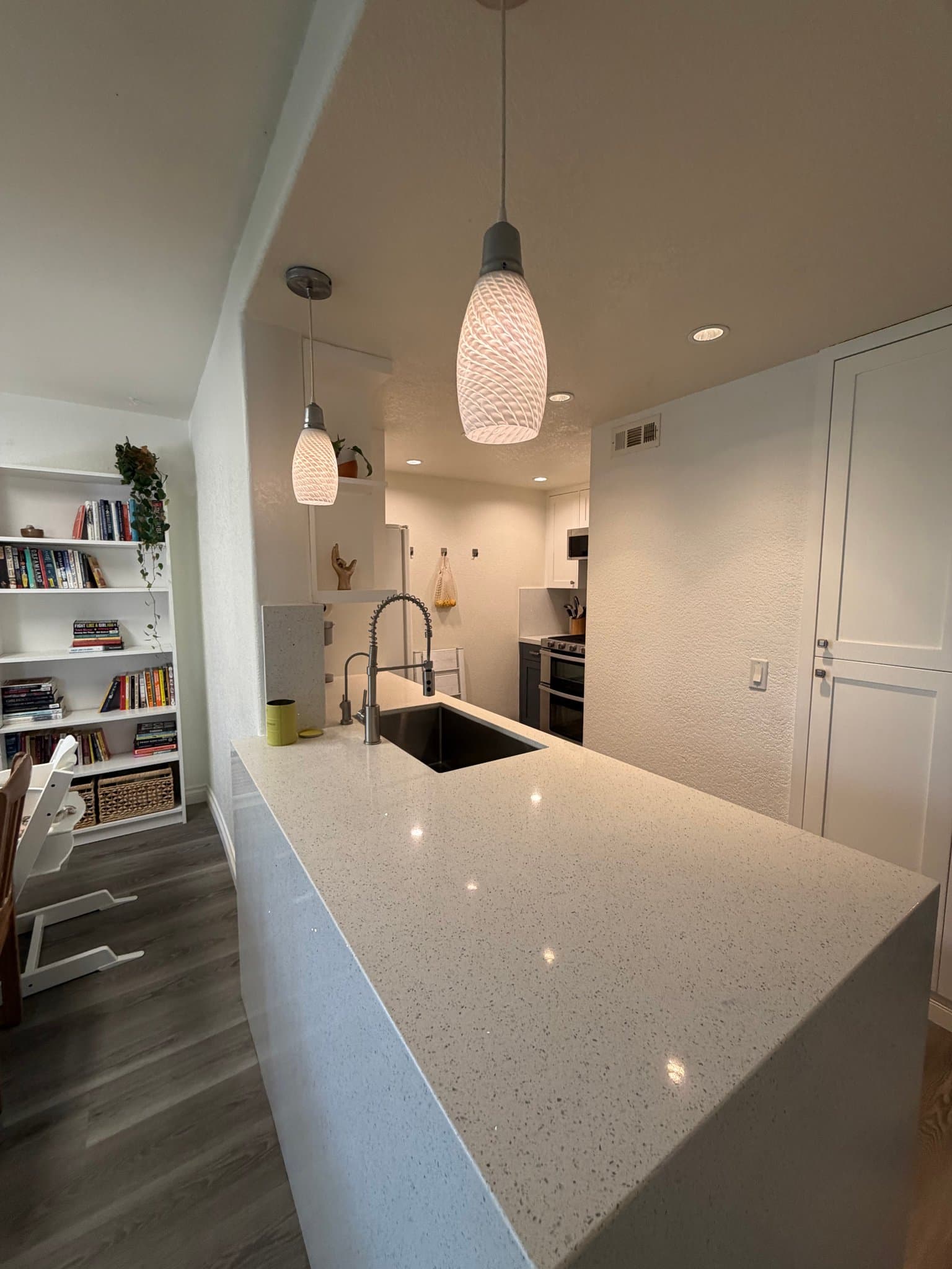 Oceanside Single Room: 5070 Via Manos Unit B, Oceanside 92057, CA