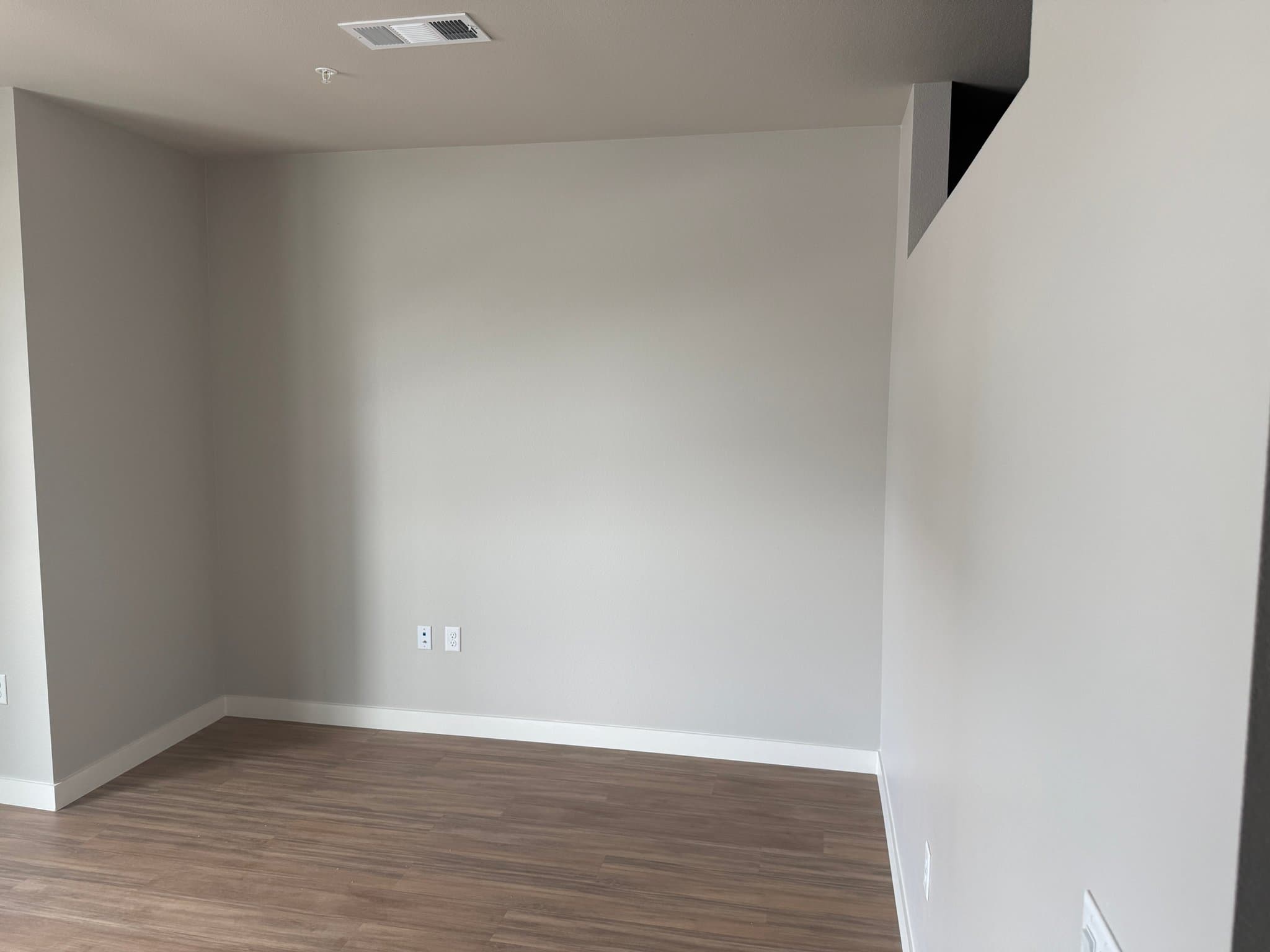 Denver Single Room: 7831 East Union Ave