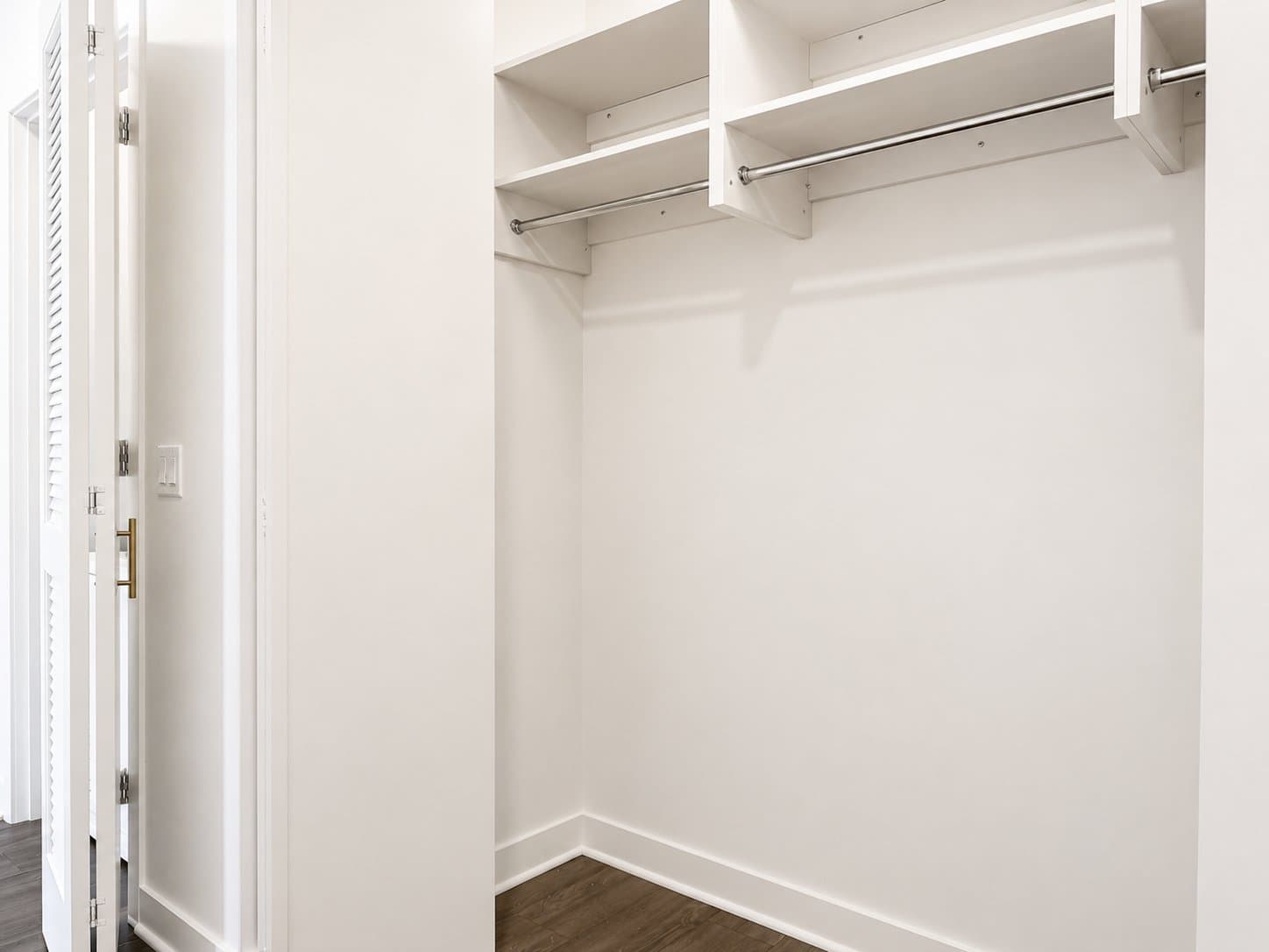 Chicago Condo: 215 W Hubbard Street