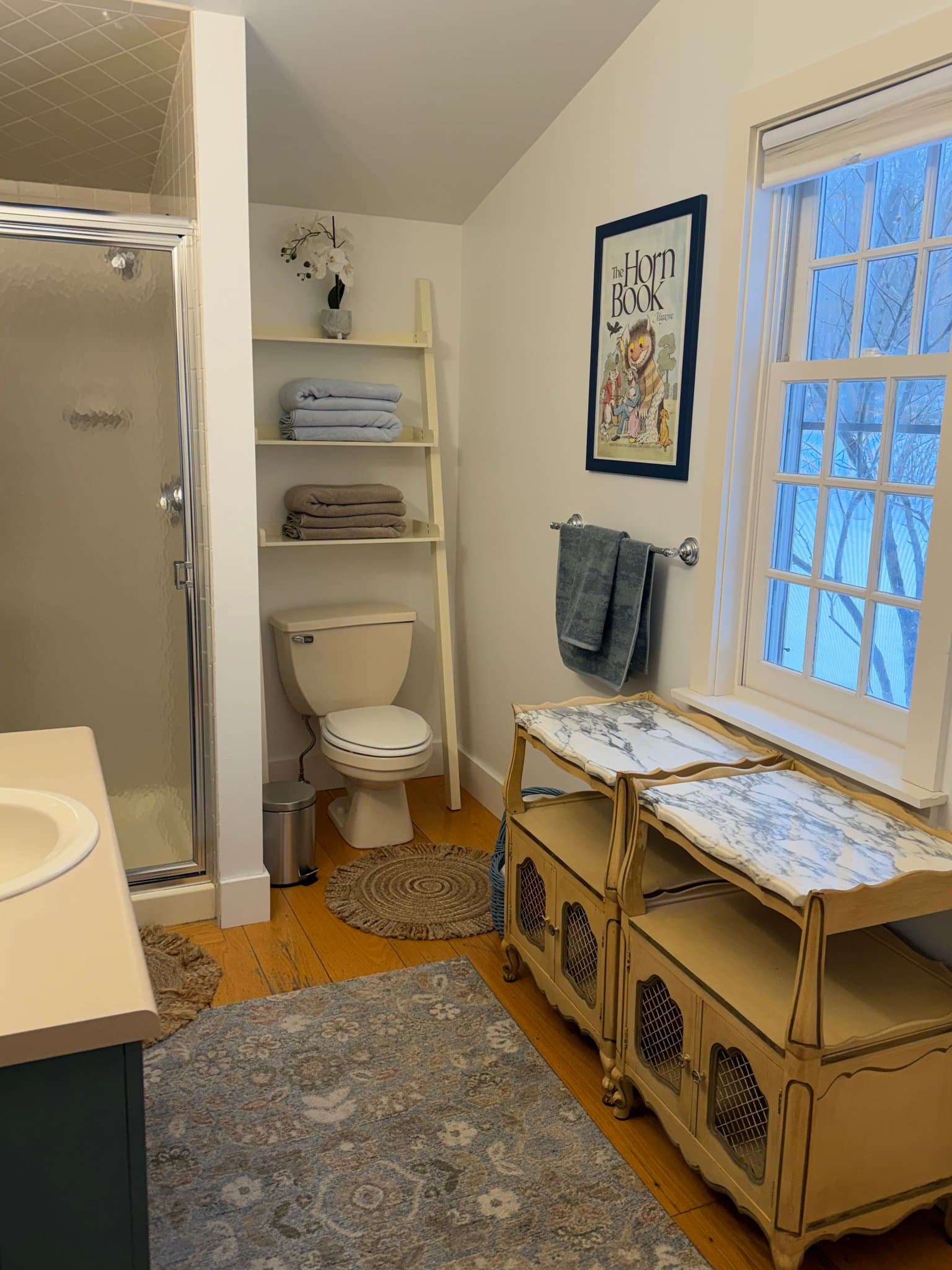 Ridgefield House: 300 Chestnut HIll Road