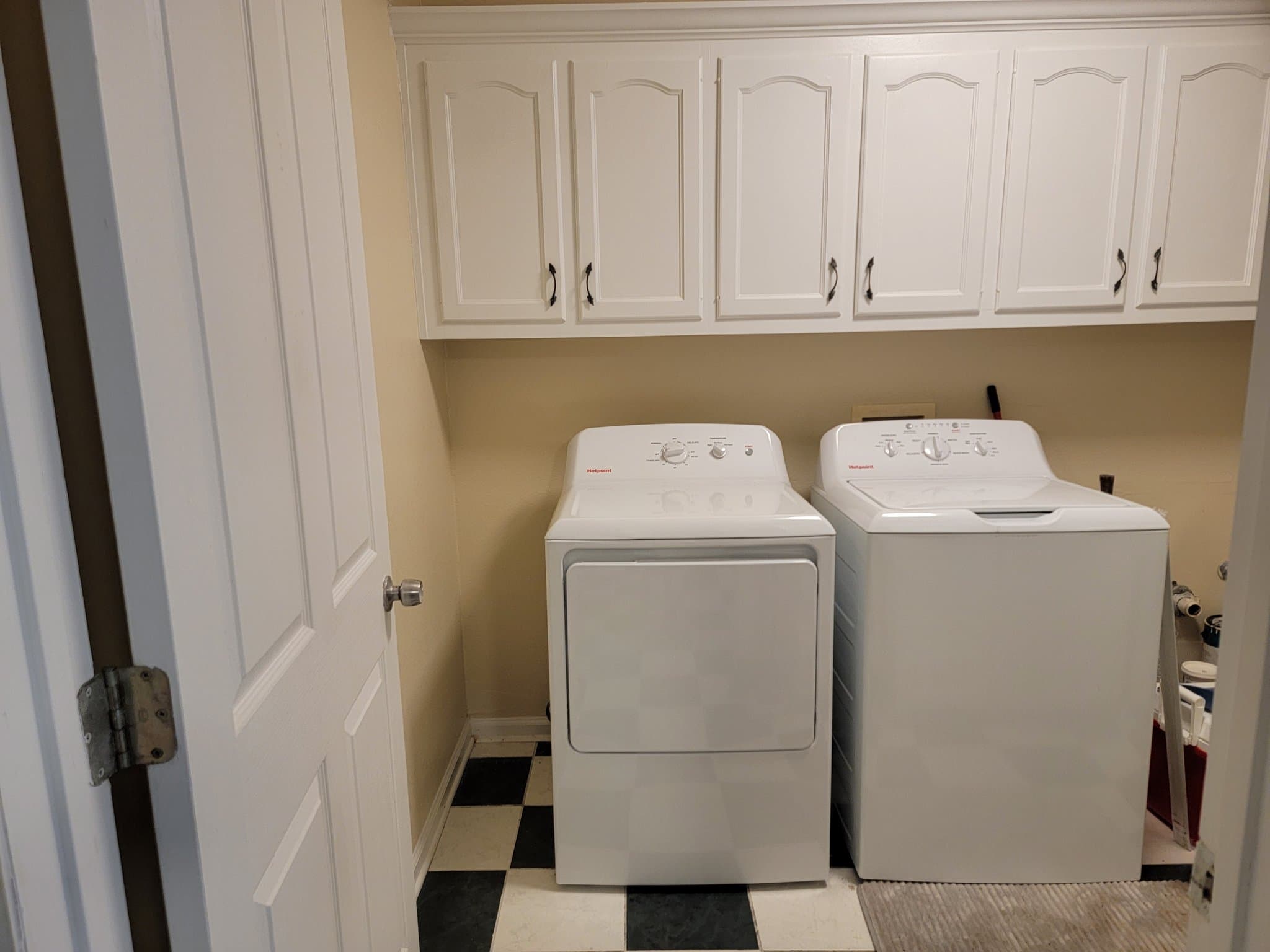 Baton Rouge Single Room: 123 Elmer Avenue
