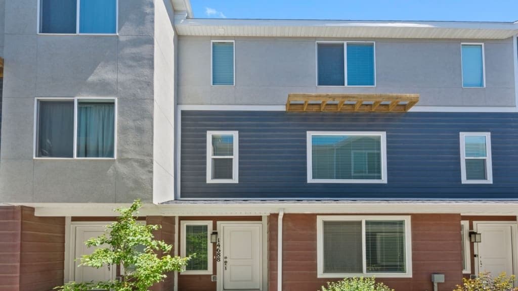 Bluffdale Townhome: 14688 Rising Star Way