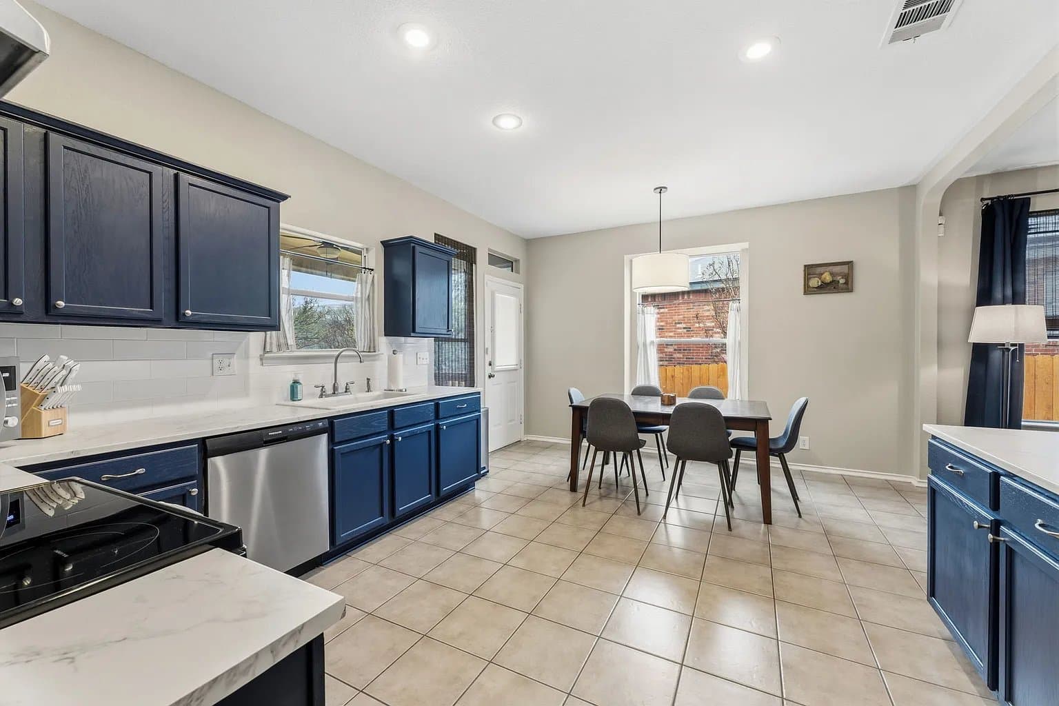 Helotes House: 13523 Topaz Lk