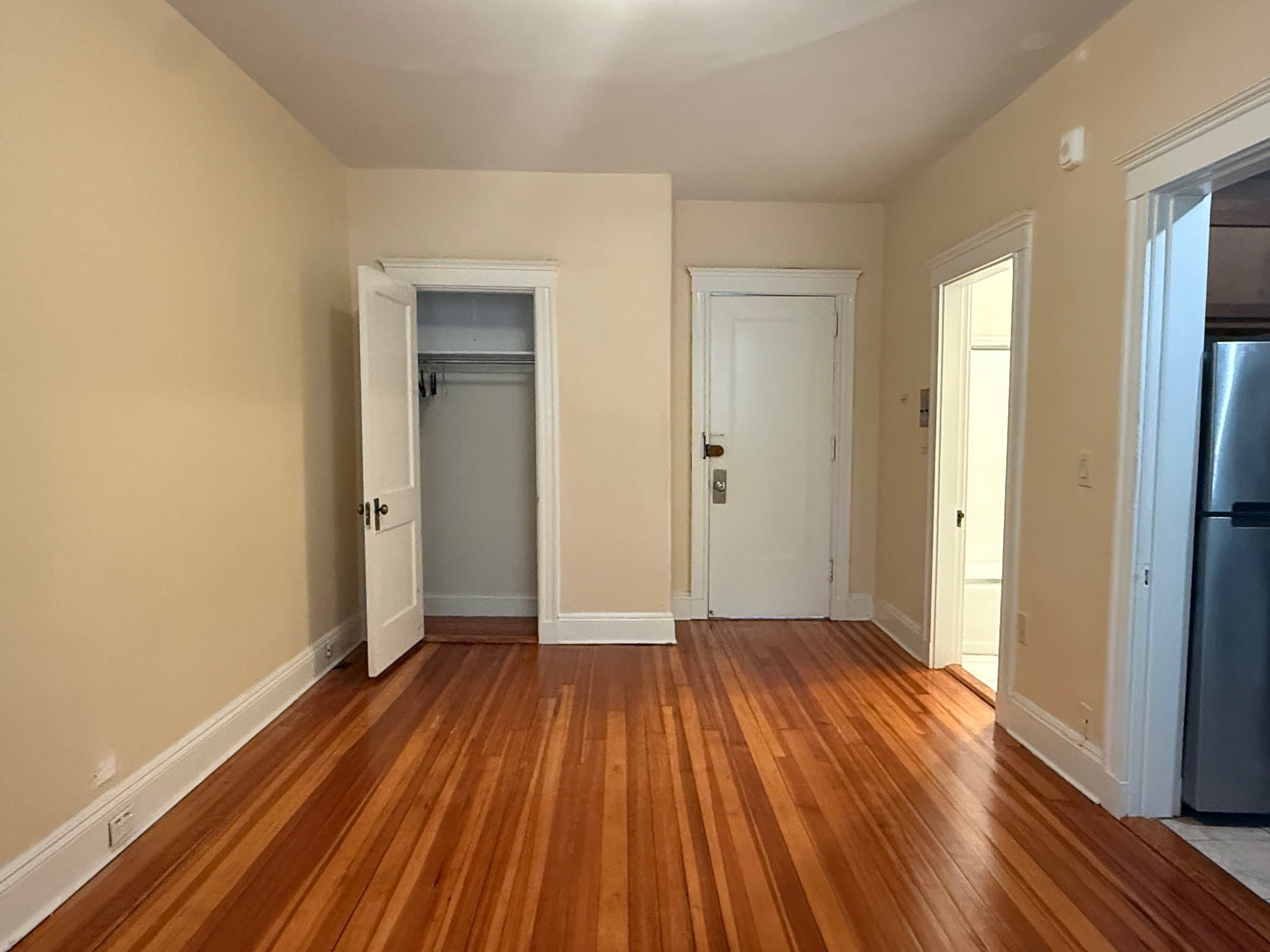 brookline Apartment: 181 winthrop rd