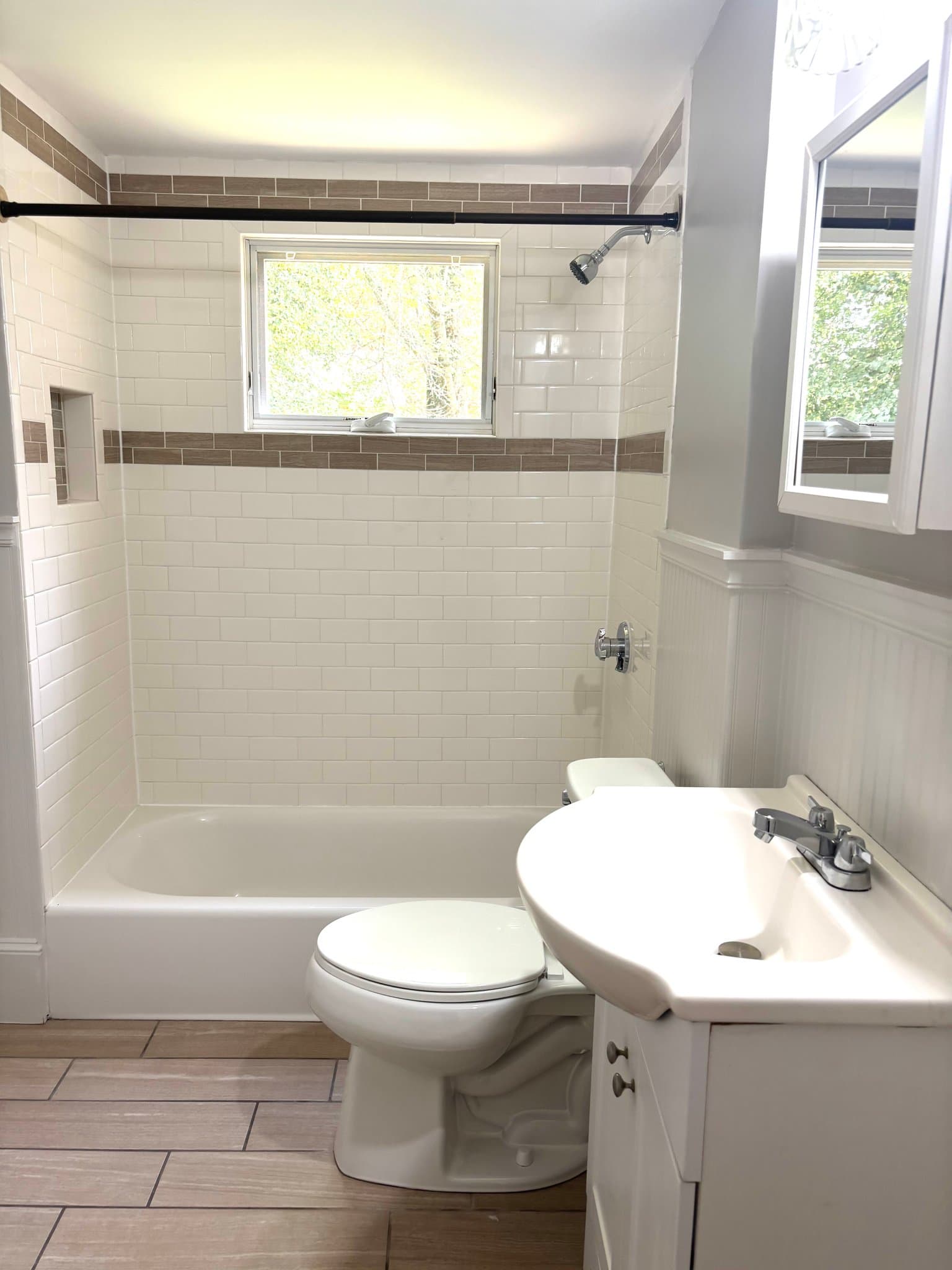 Dedham House: 20 Lower East St