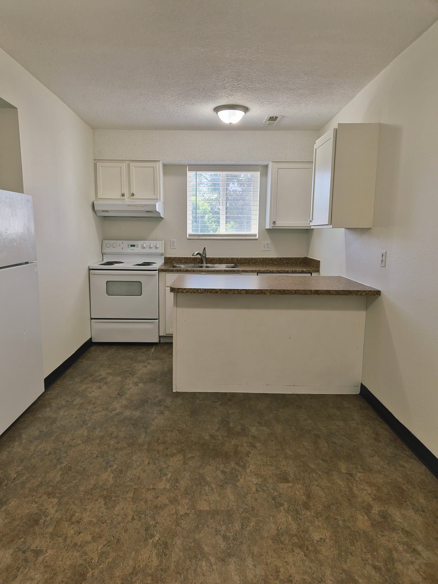 Salt Lake City Apartment: 2736 S Adams St