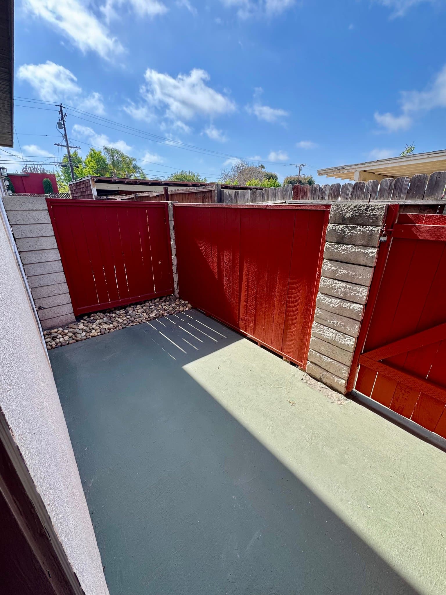 Costa Mesa Apartment: 1978 Maple Ave.