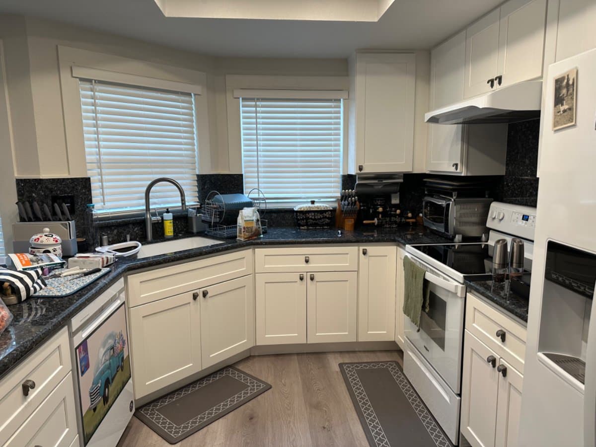 Rohnert Park Single Room: 1191 San Antonio Dr