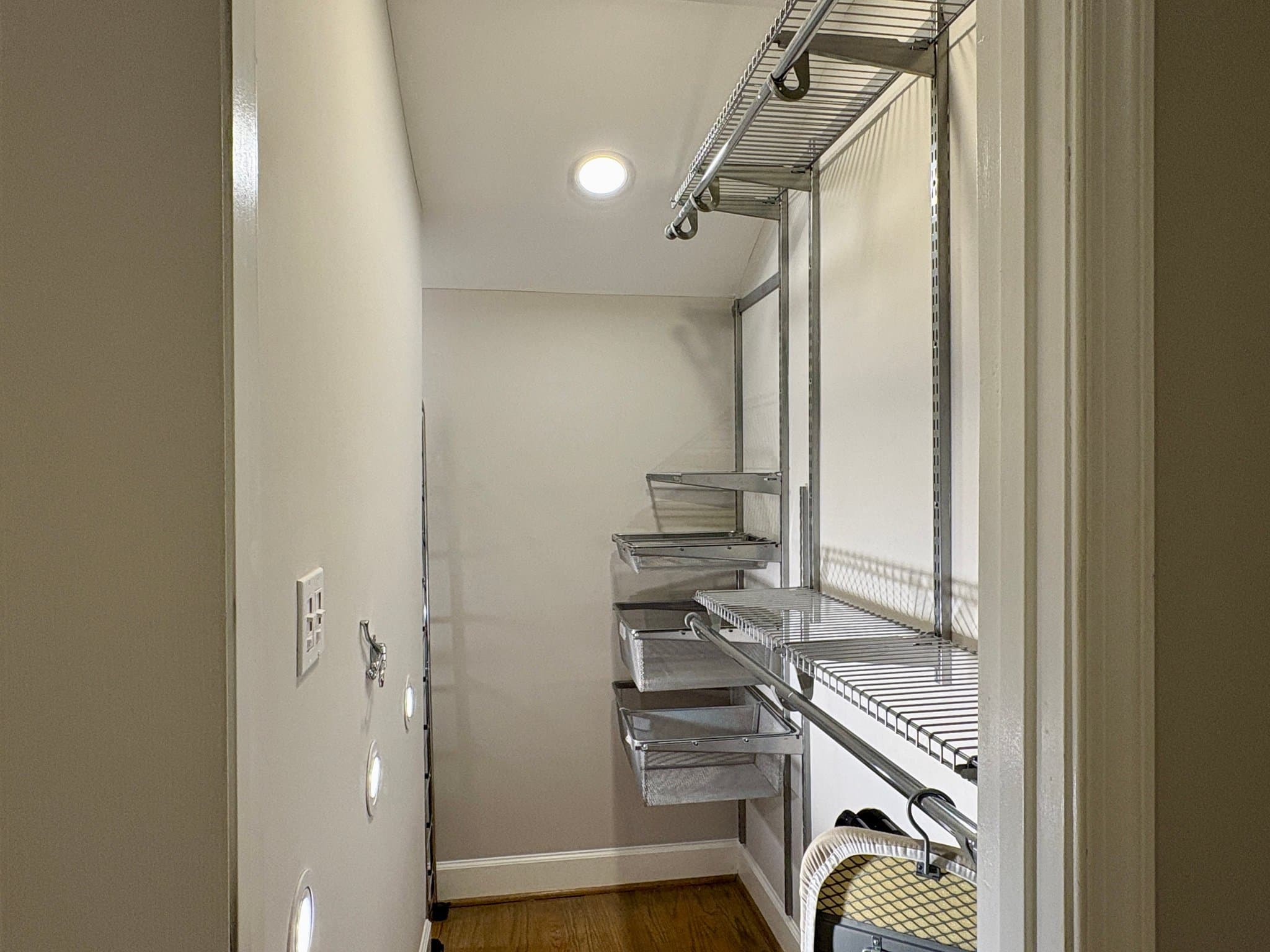 MOUNT RAINIER House: 3615 Eastern Avenue