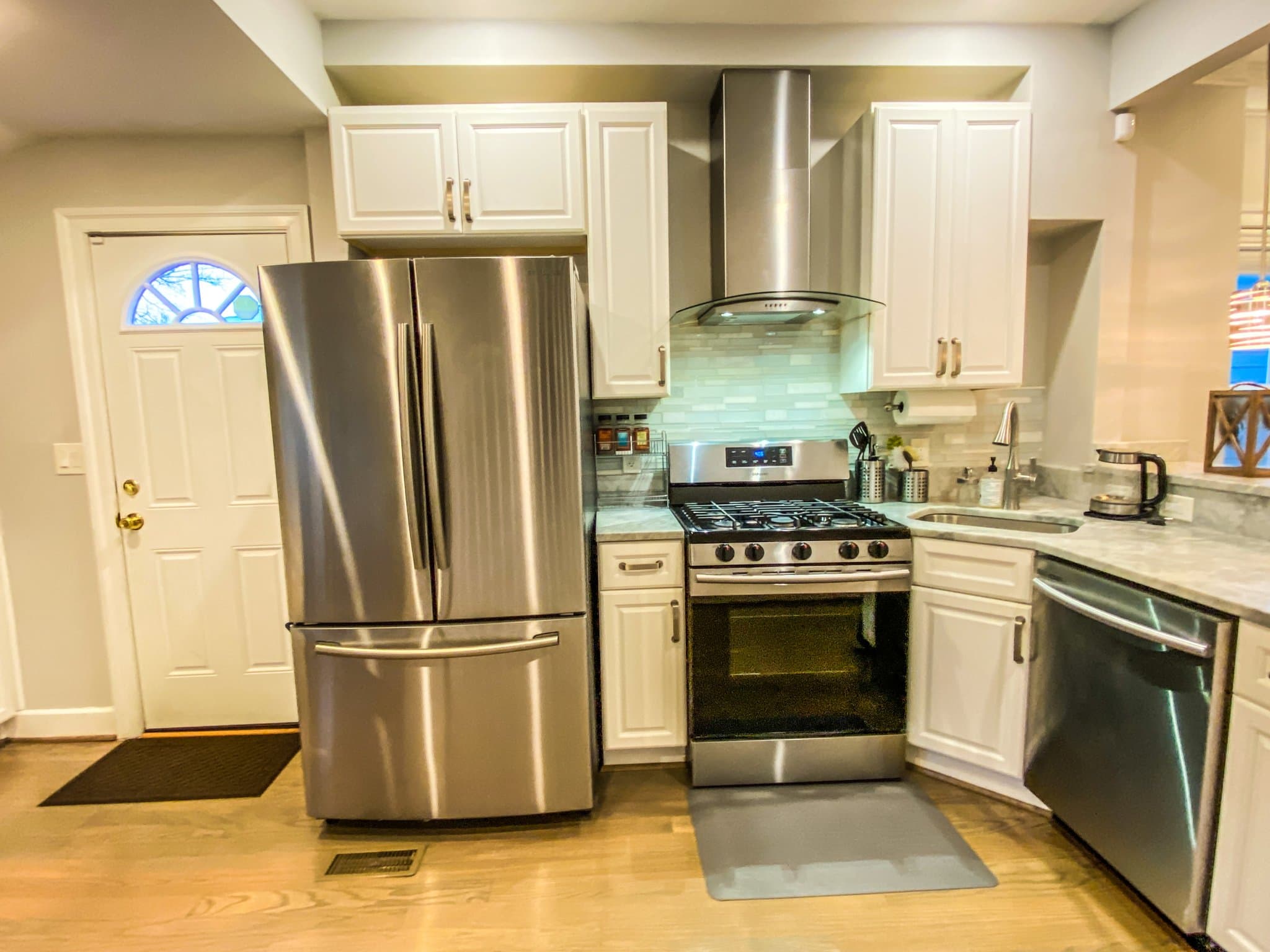 MOUNT RAINIER House: 3615 Eastern Avenue