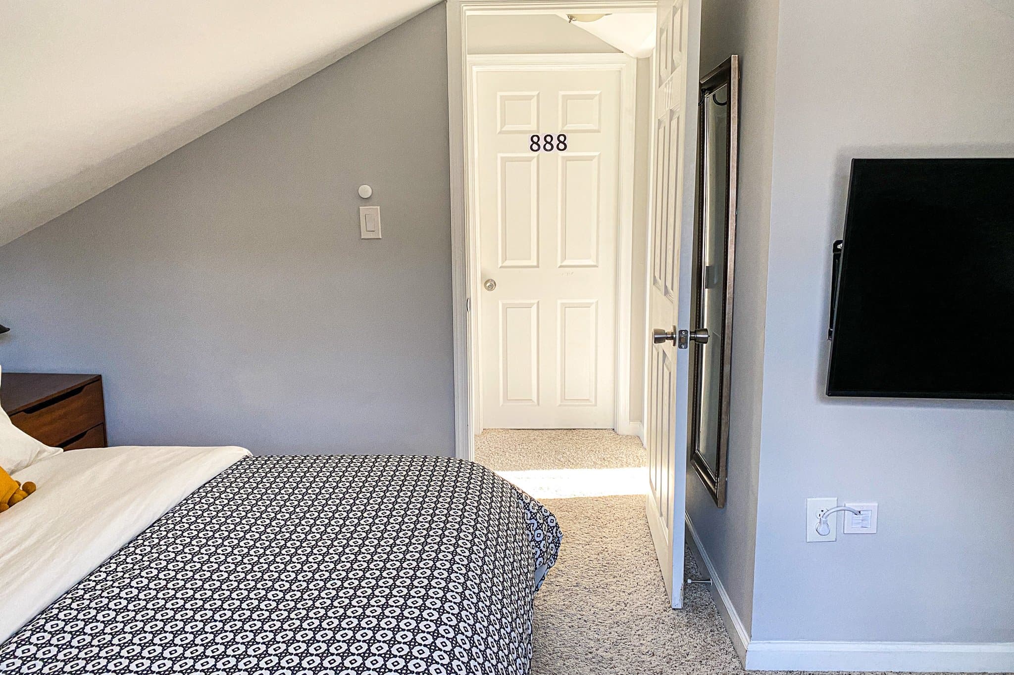 MOUNT RAINIER House: 3615 Eastern Avenue