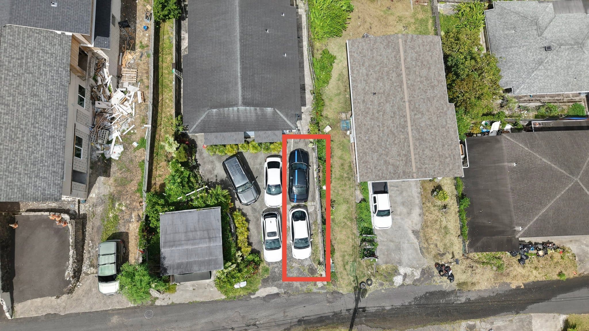 Honolulu House: 1581 Pahulu St