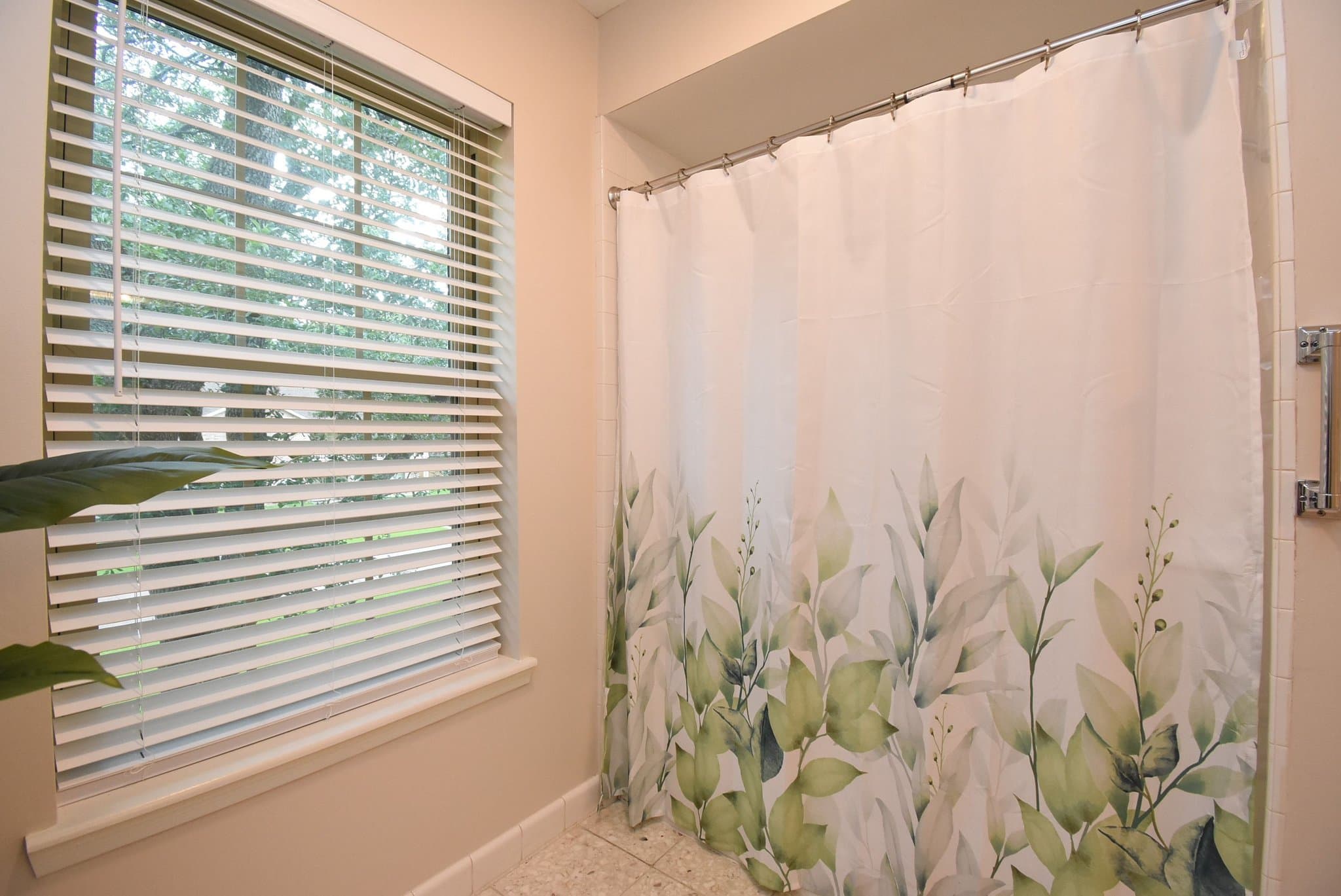 Spring Single Room: 7907 Aleta Drive