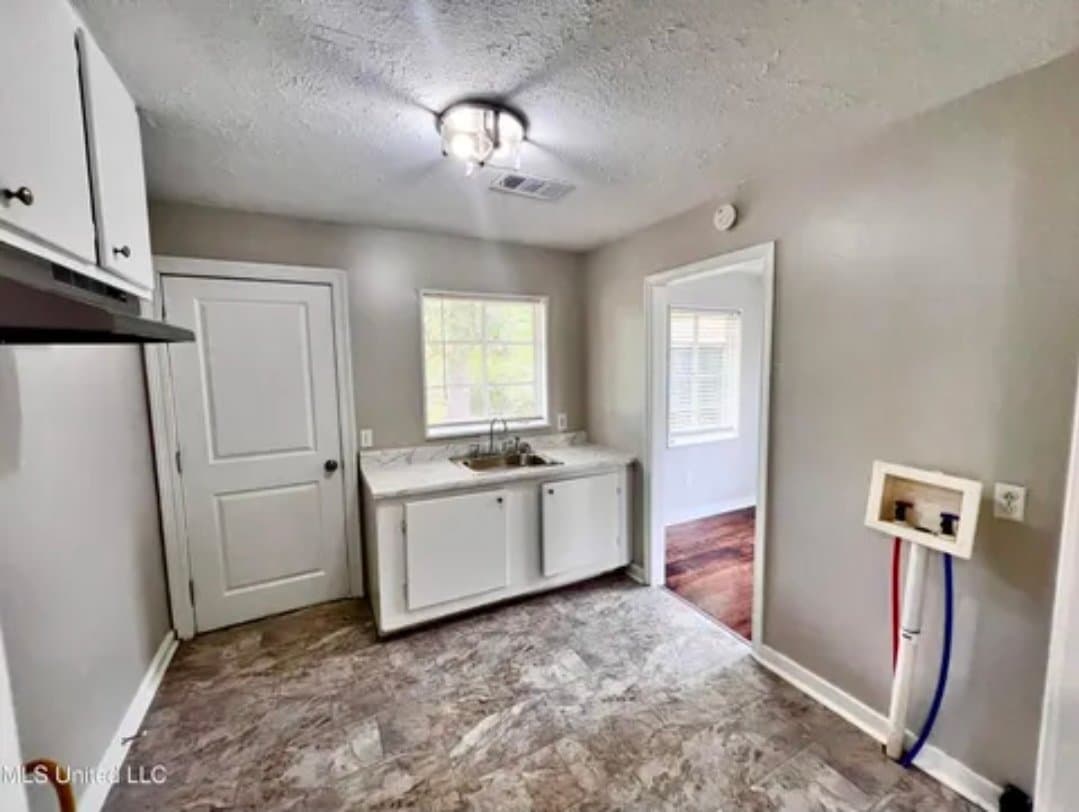 Jackson Other: 1311 Fernwood Dr