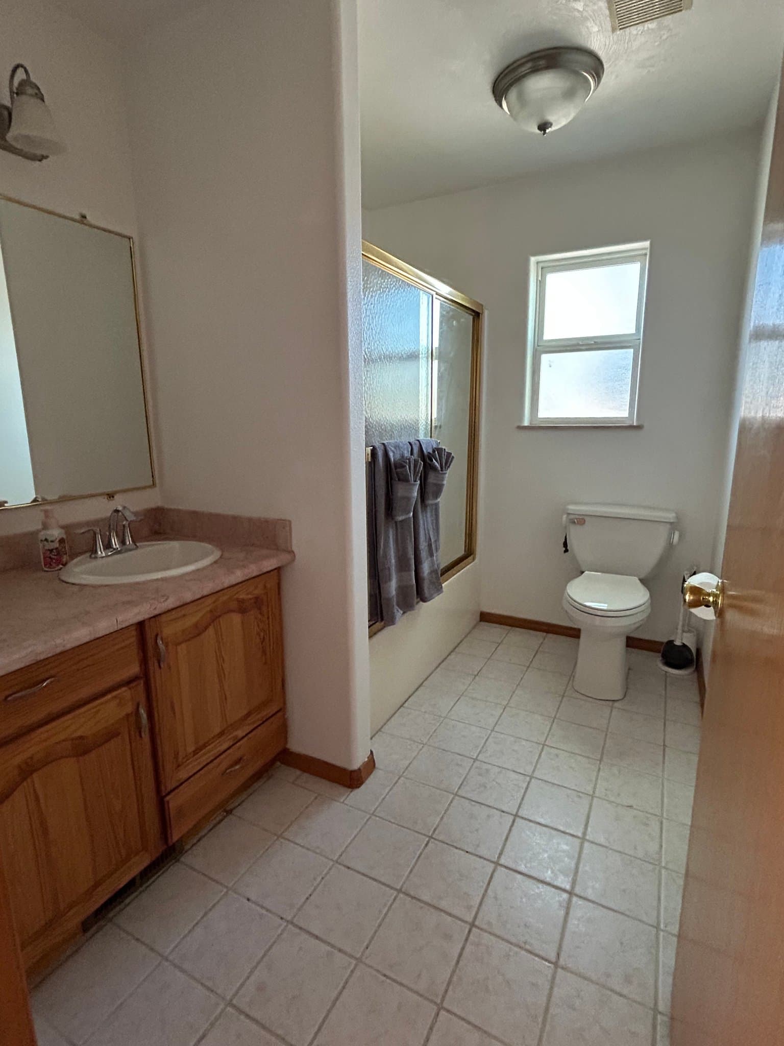 Albany House: 2950 Marion Street SE