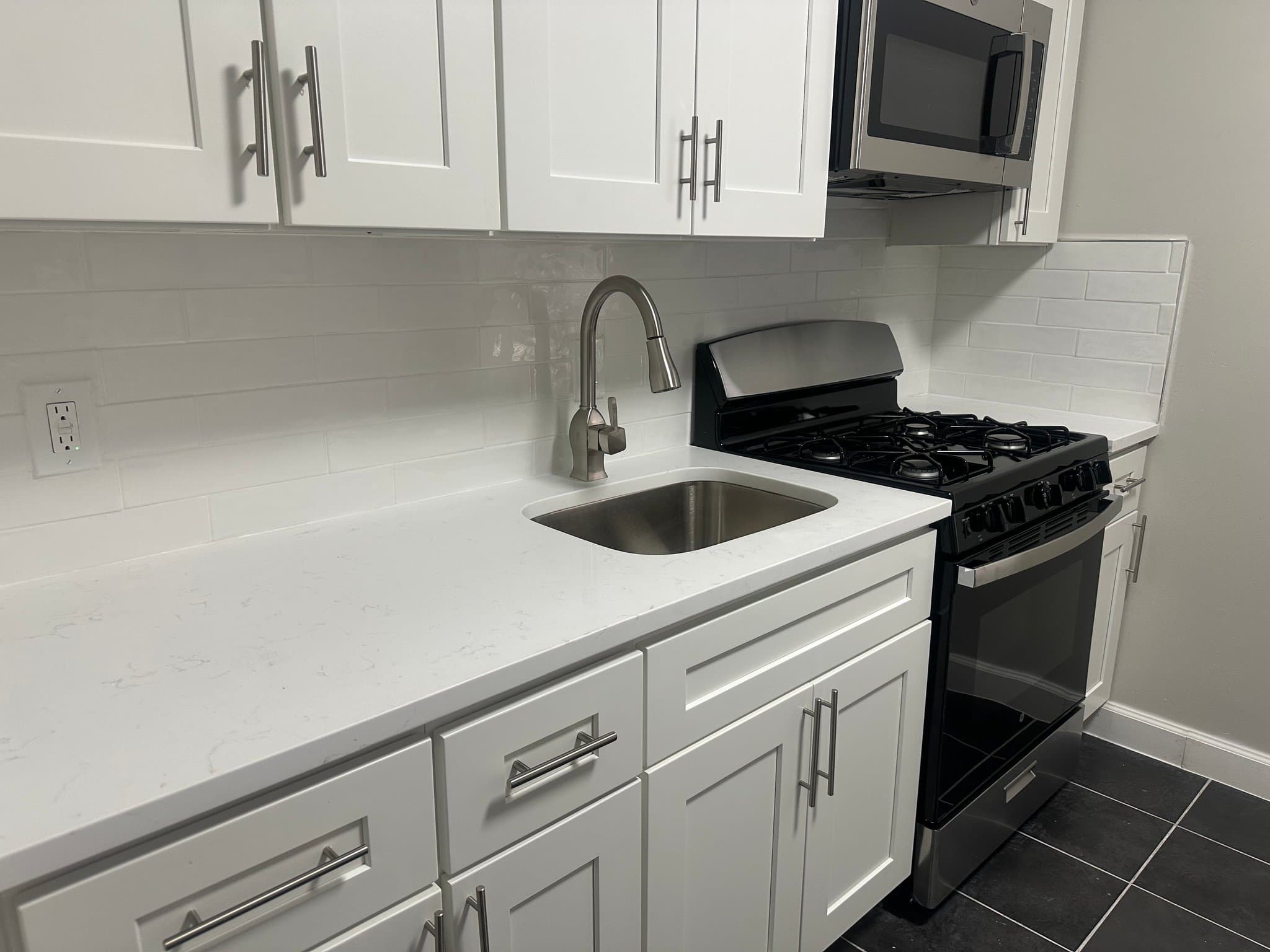 Jersey City Apartment: 317 Union Street