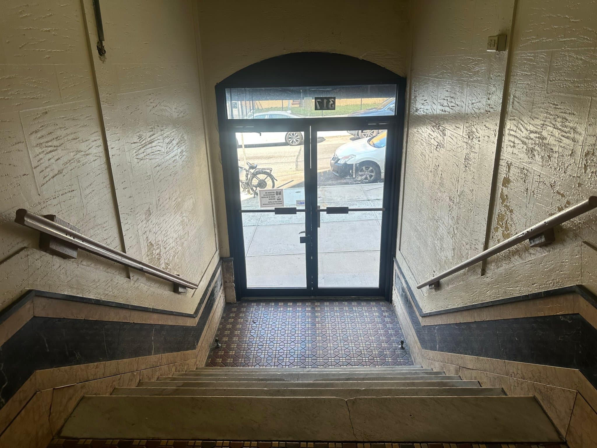 Jersey City Apartment: 317 Union Street