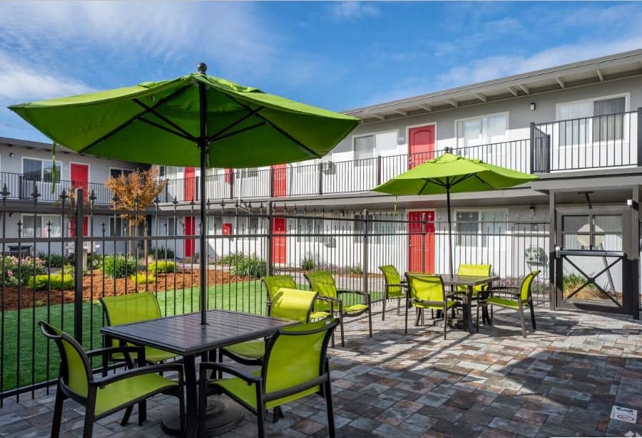 Livermore Apartment: 434 Junction Ave
