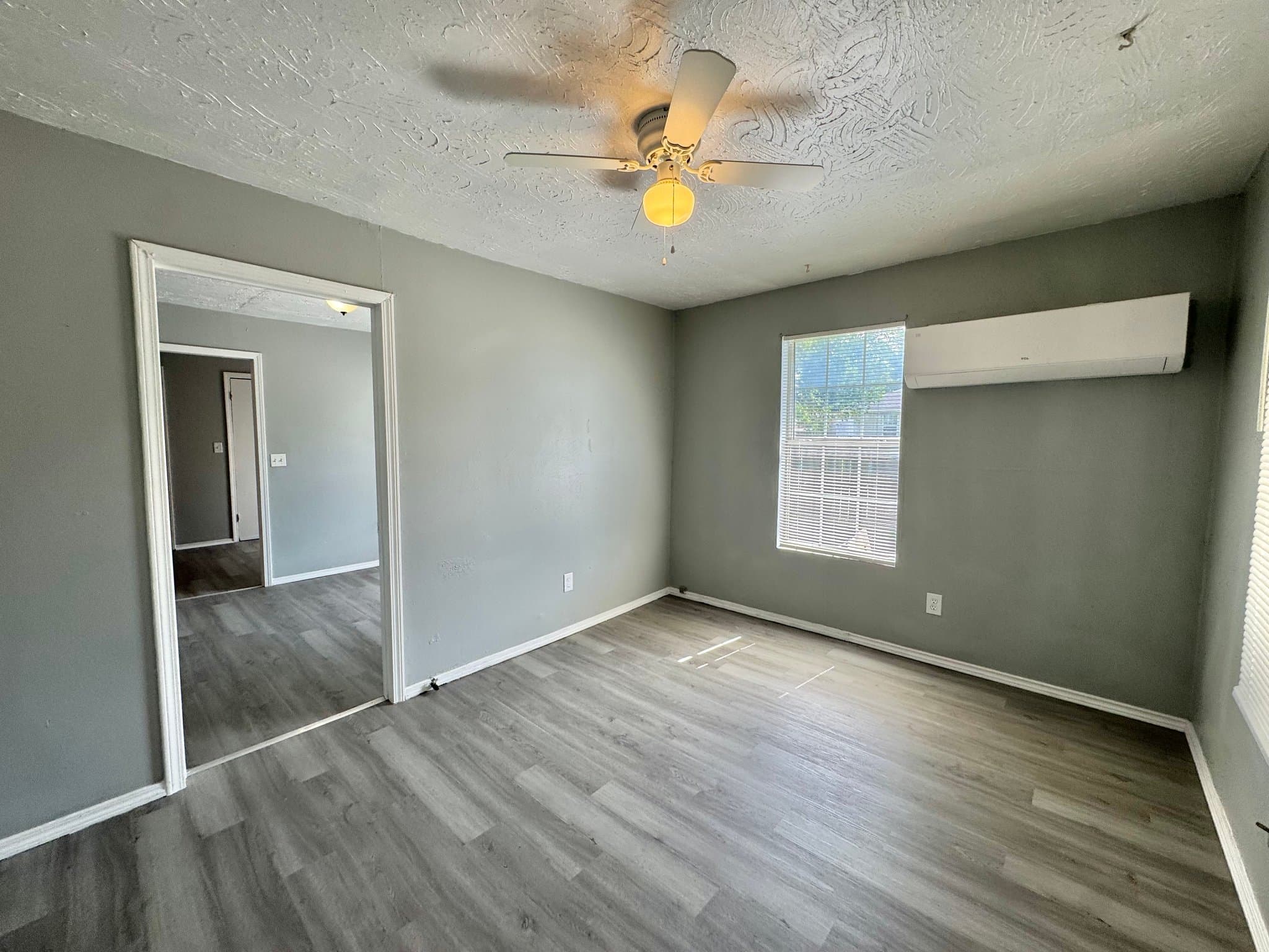 Oklahoma City House: 1501 Sw 30th St