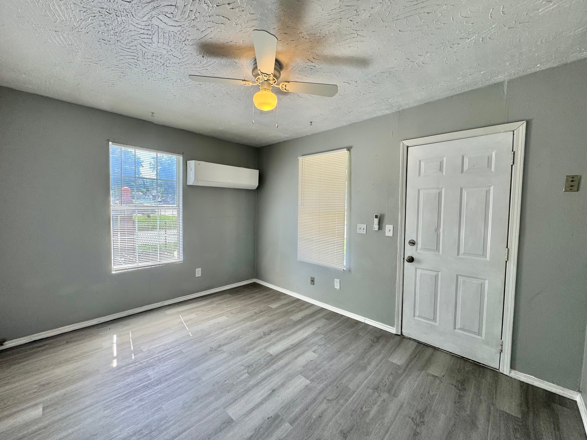 Oklahoma City House: 1501 Sw 30th St