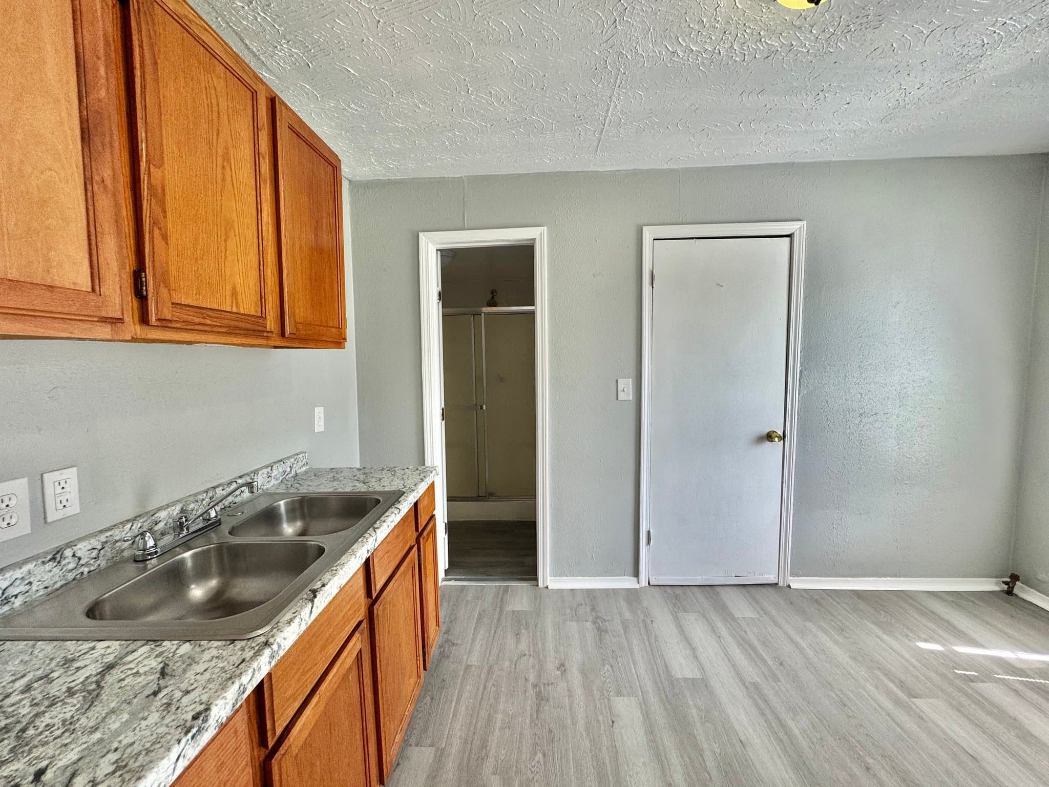 Oklahoma City House: 1501 Sw 30th St