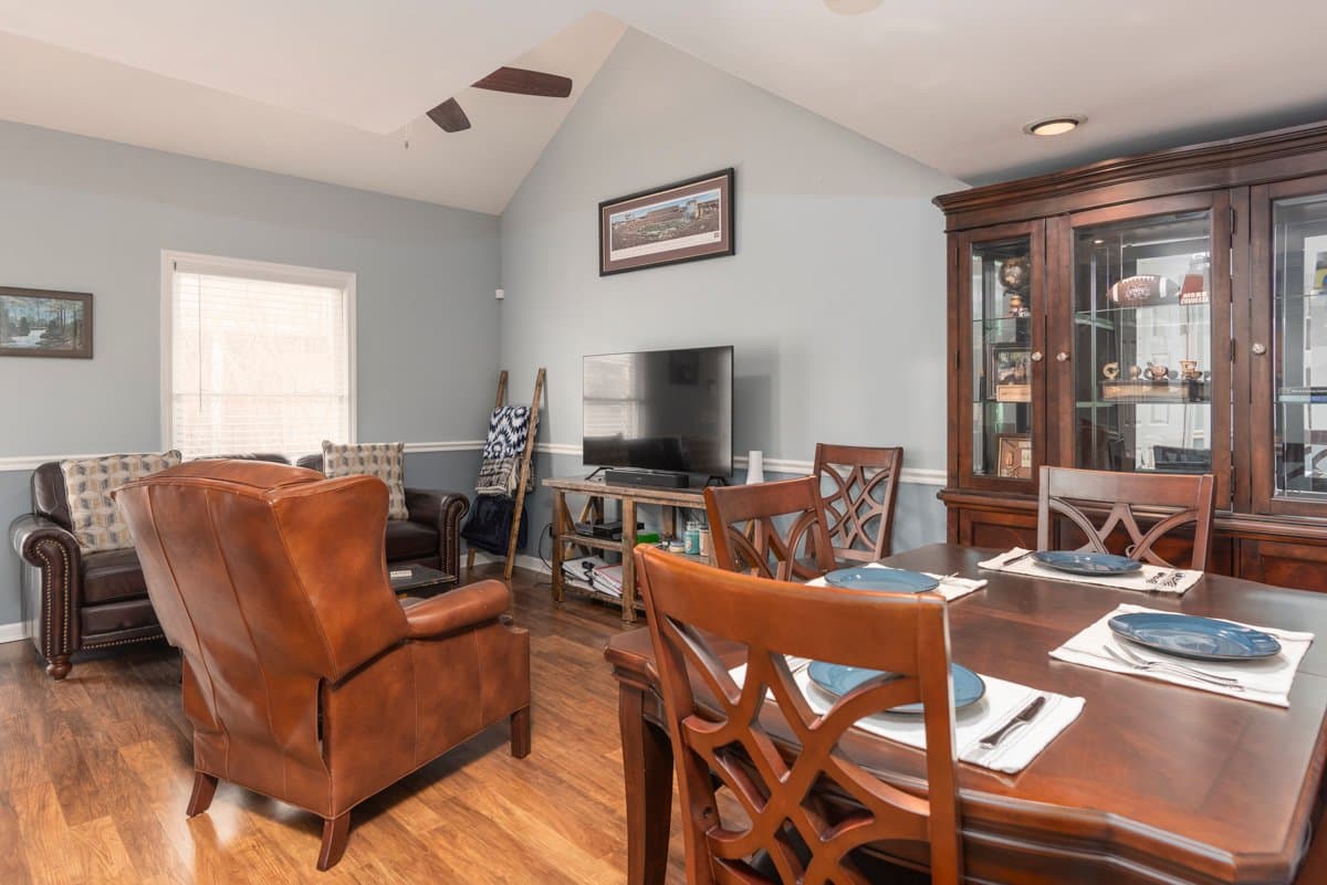 Starkville Condo: 510 E Gillepsie St