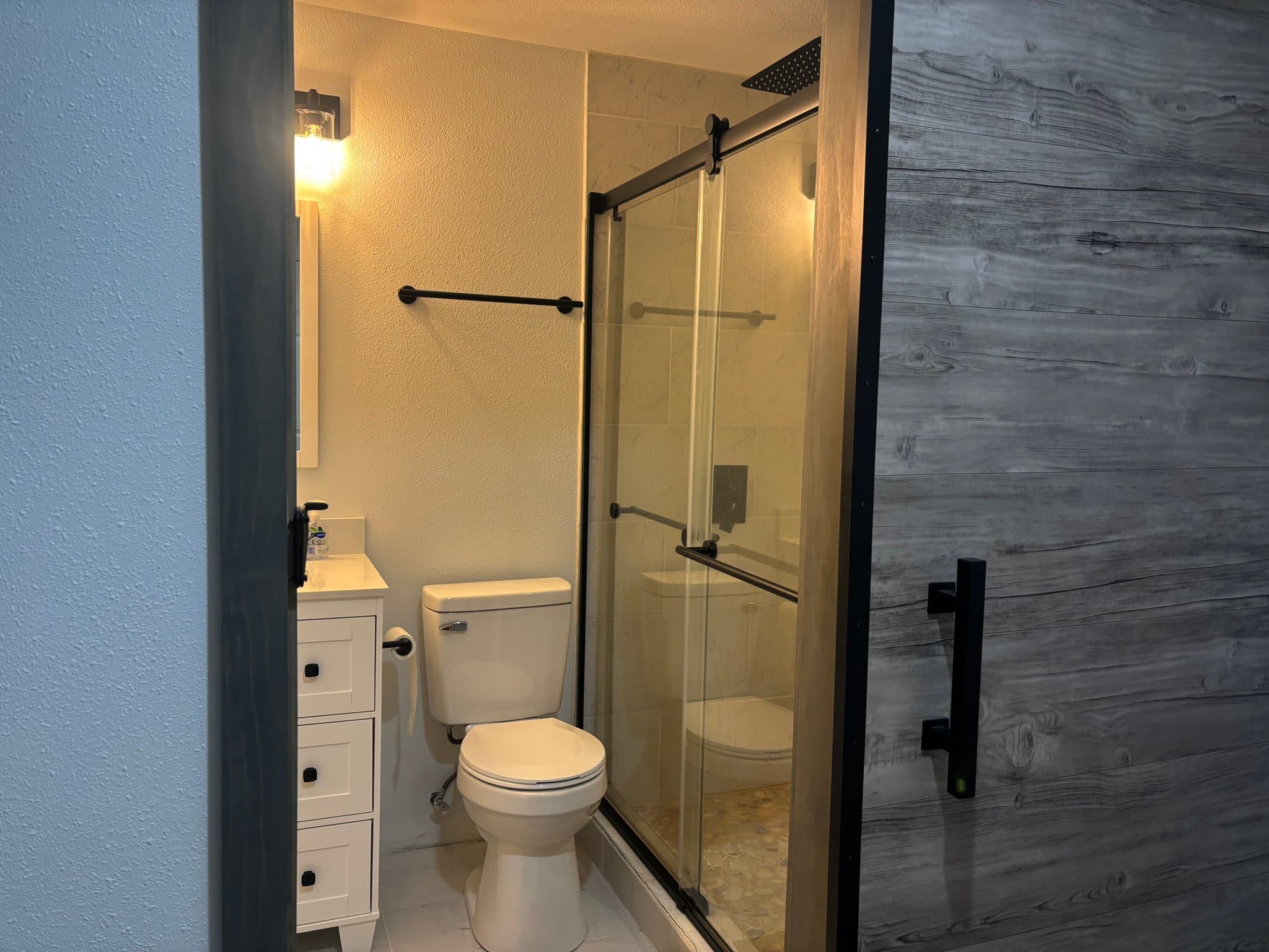 West Fargo House: 3034 Ridge Dr E