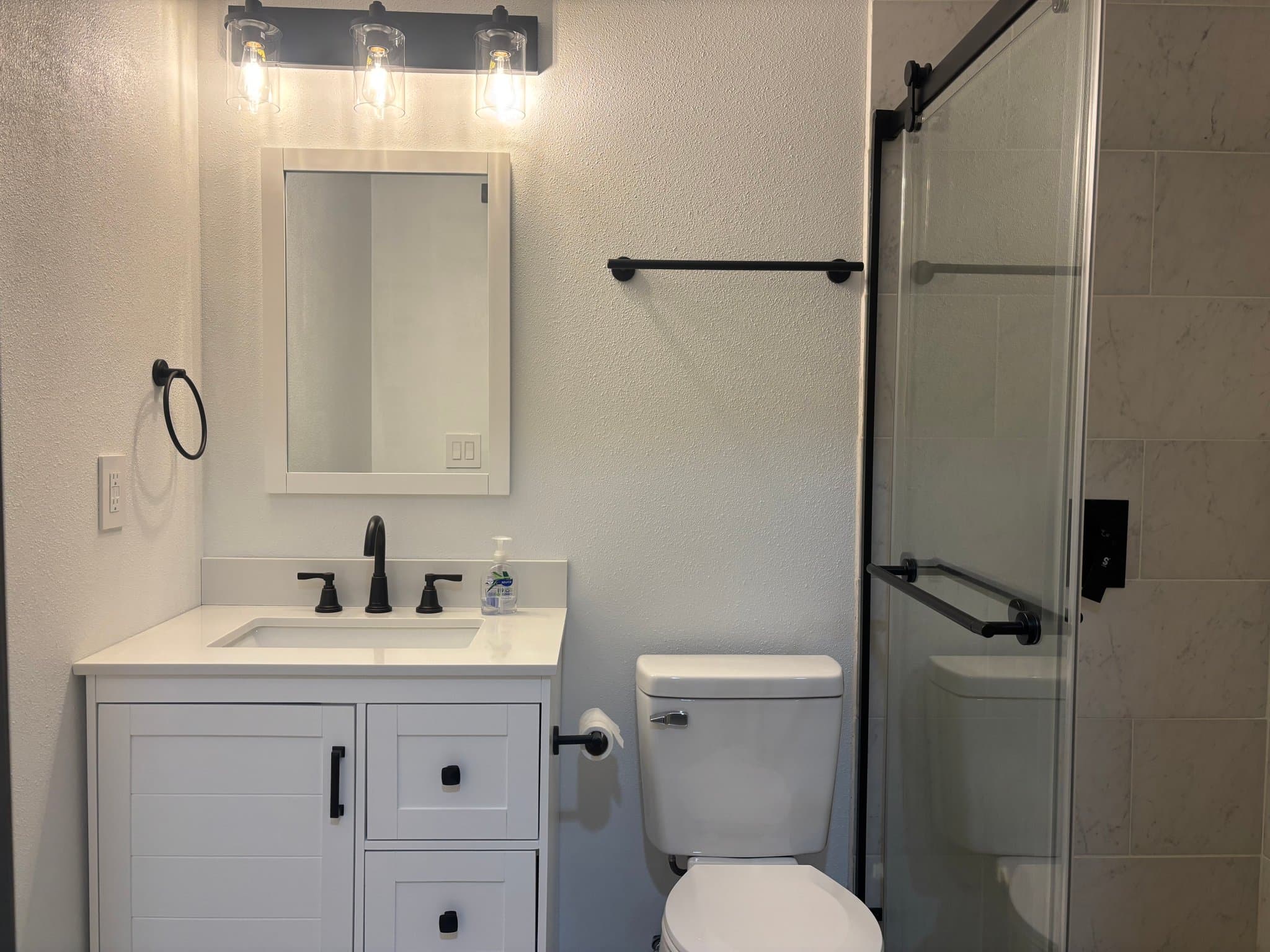 West Fargo House: 3034 Ridge Dr E