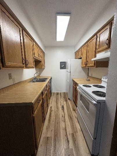BATTLE CREEK Apartment: 25 CONVIS ST