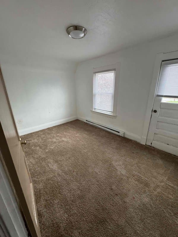 Toledo House: 705 Clark St