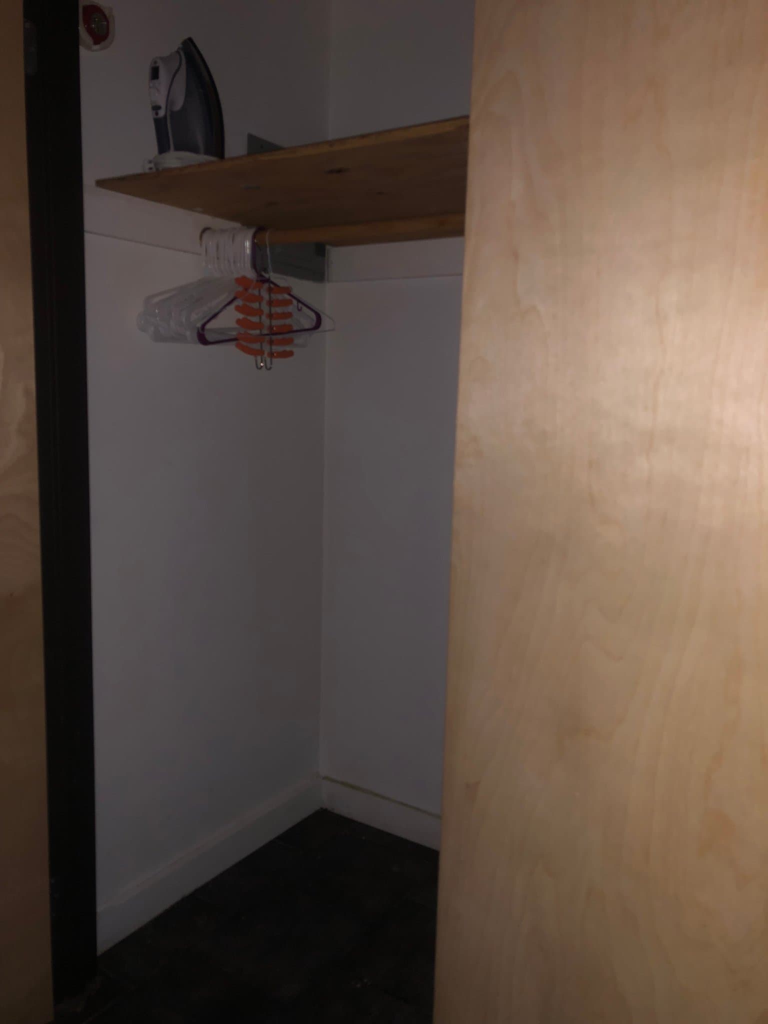 Brooklyn Single Room: 558 Lafayette Ave