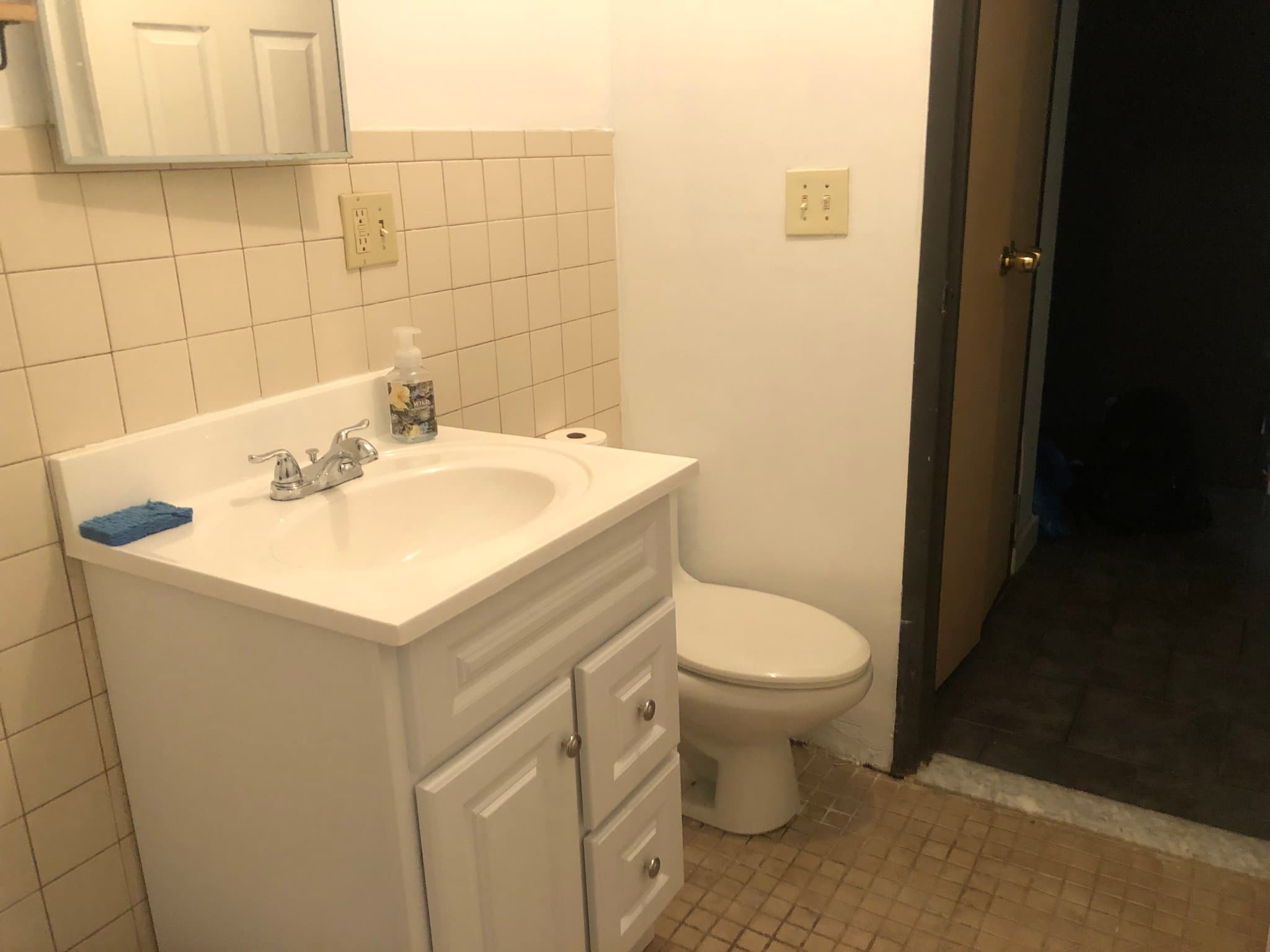 Brooklyn Single Room: 558 Lafayette Ave