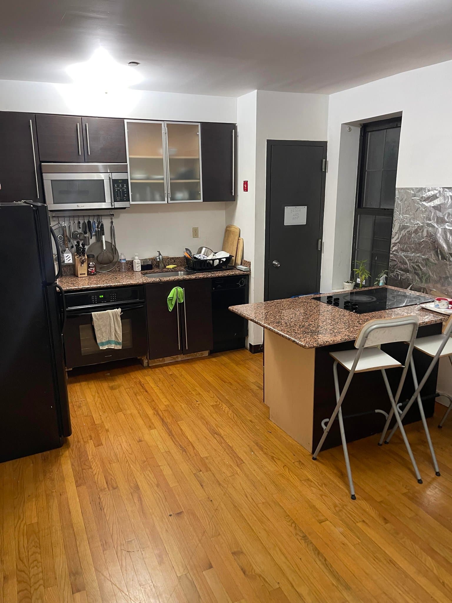 Brooklyn Single Room: 558 Lafayette Ave