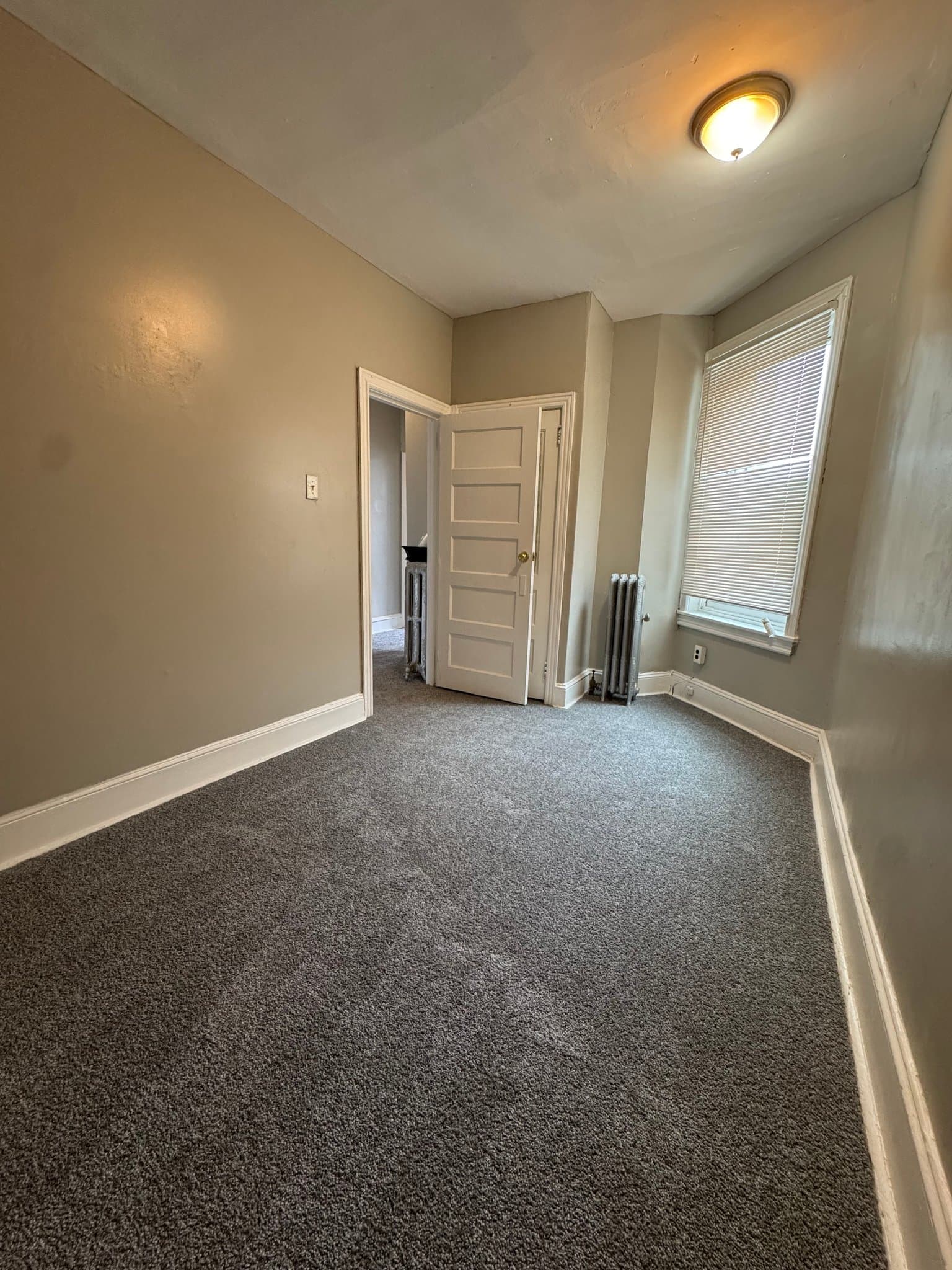 Philadelphia Townhome: 8XX Block of S Alden Street