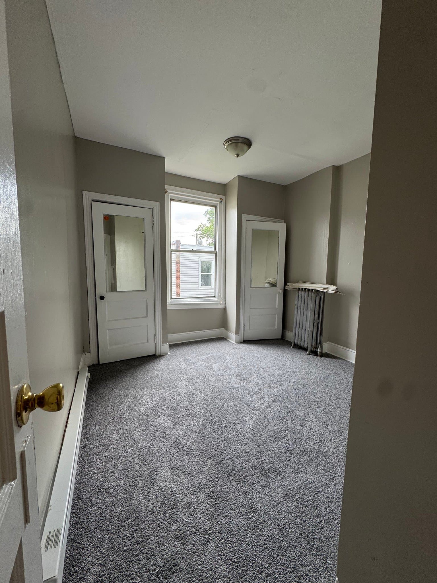 Philadelphia Townhome: 8XX Block of S Alden Street
