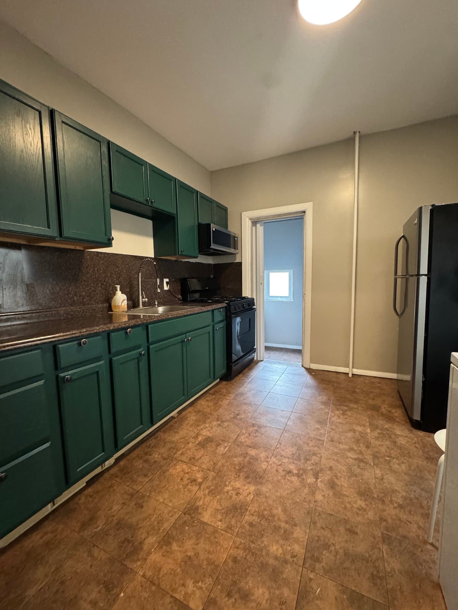 Philadelphia Townhome: 8XX Block of S Alden Street