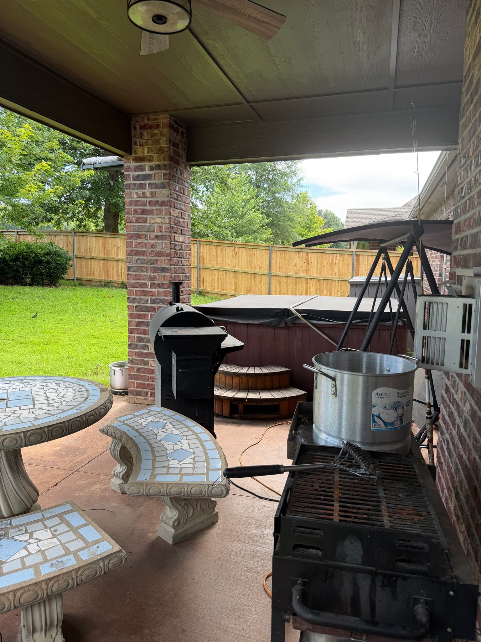 Tulsa House: 16406 E 50th Pl S