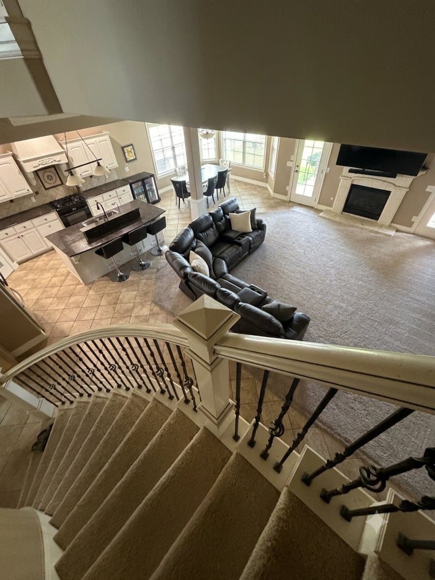 Tulsa House: 16406 E 50th Pl S