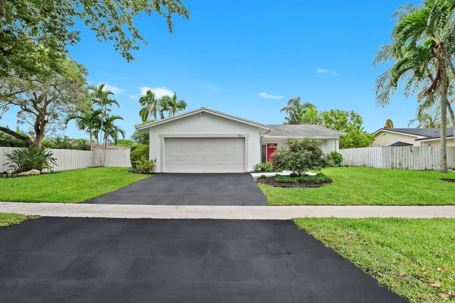 Weston House: 561 SW 168th Terrace