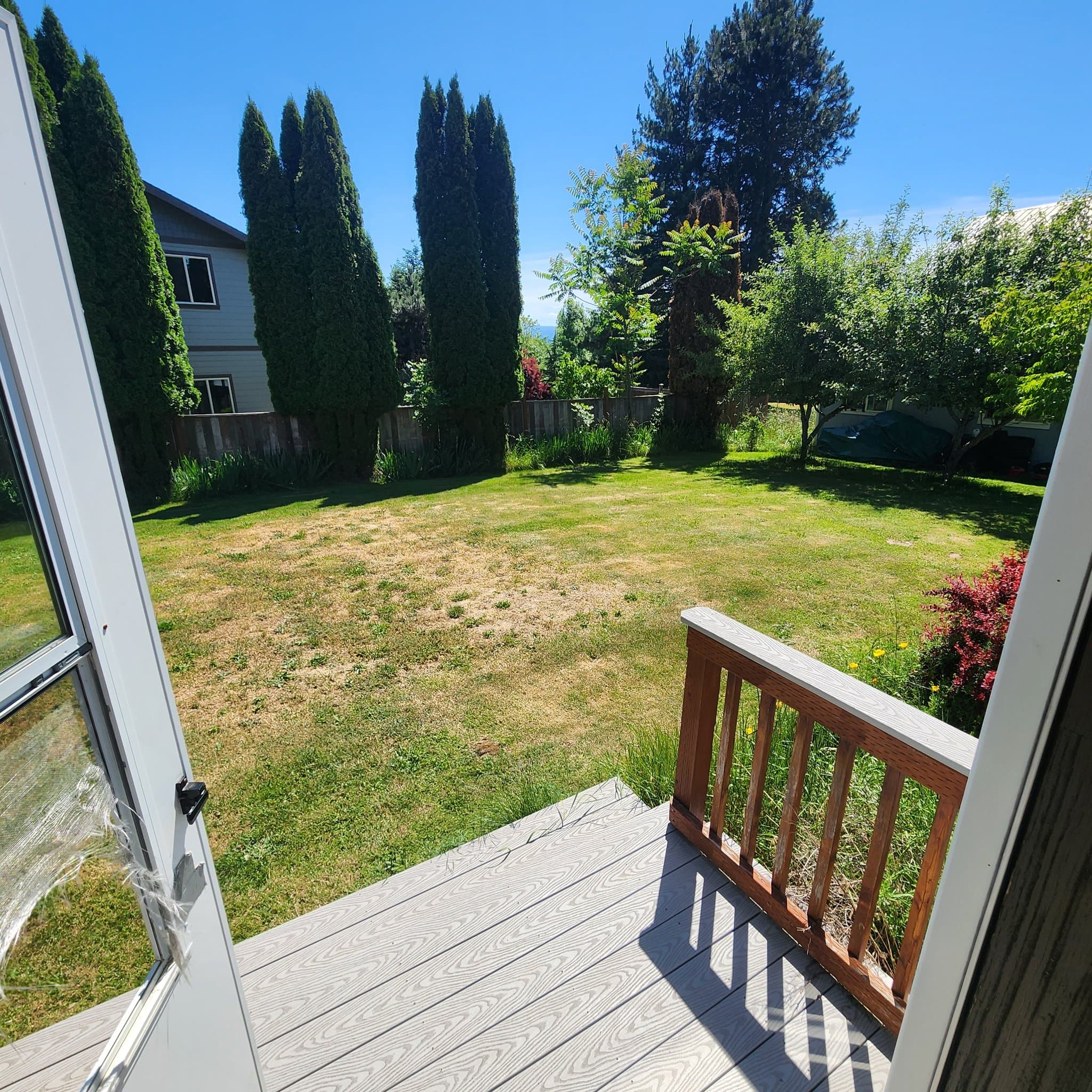 White Salmon House: 881 SW Pucker Huddle Rd