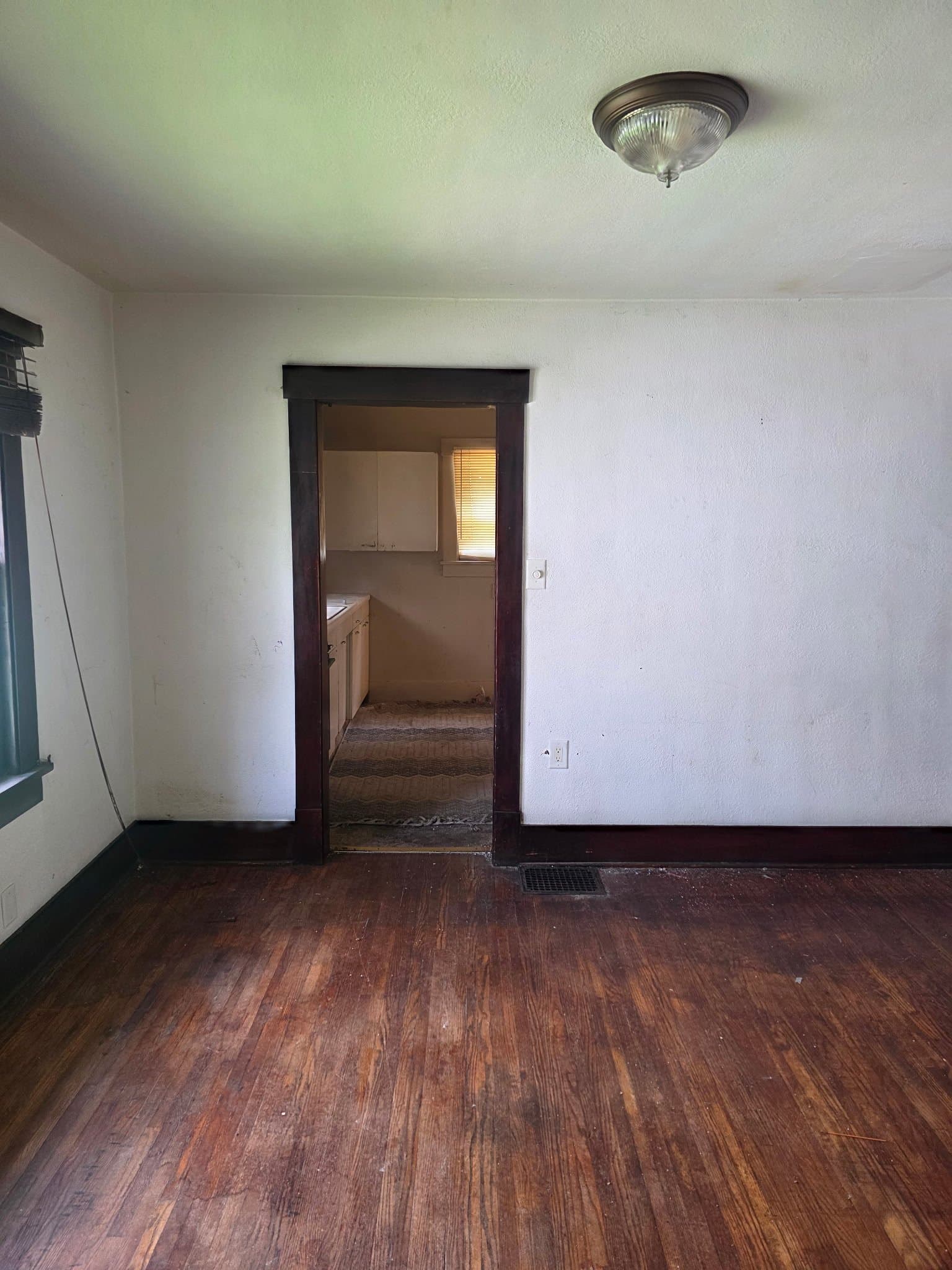 Decatur House: 1830 N Lowber St