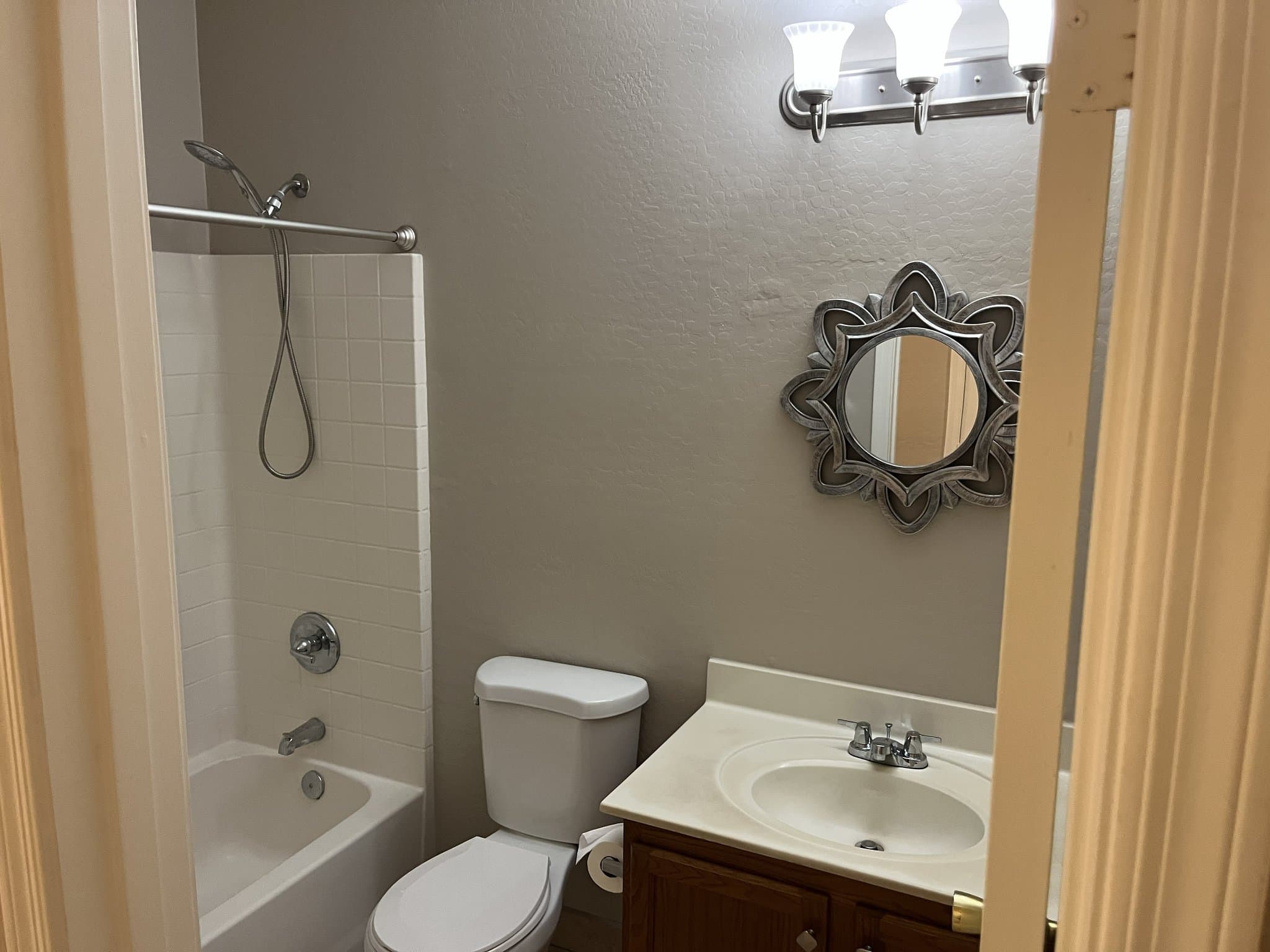 SAN TAN VALLEY House: 2300 E MAGMA ROAD