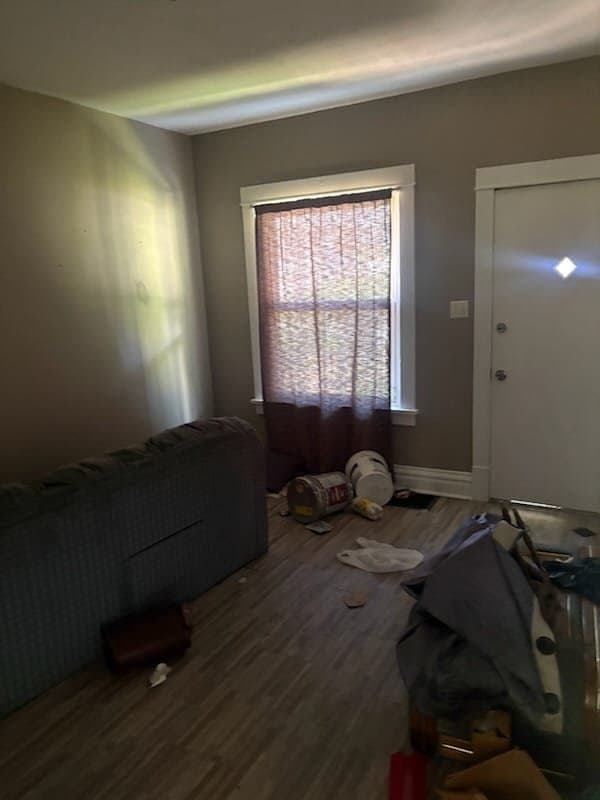 St Louis House: 7014 Greenway Ave